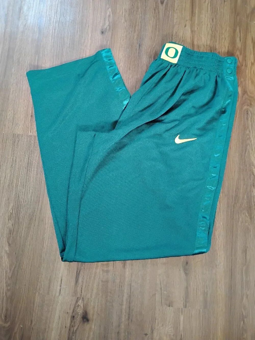 Nike Vintage Nike Oregon Ducks Snap Sweatpants Team Issued Size US 36 / EU 52 - 1 Thumbnail
