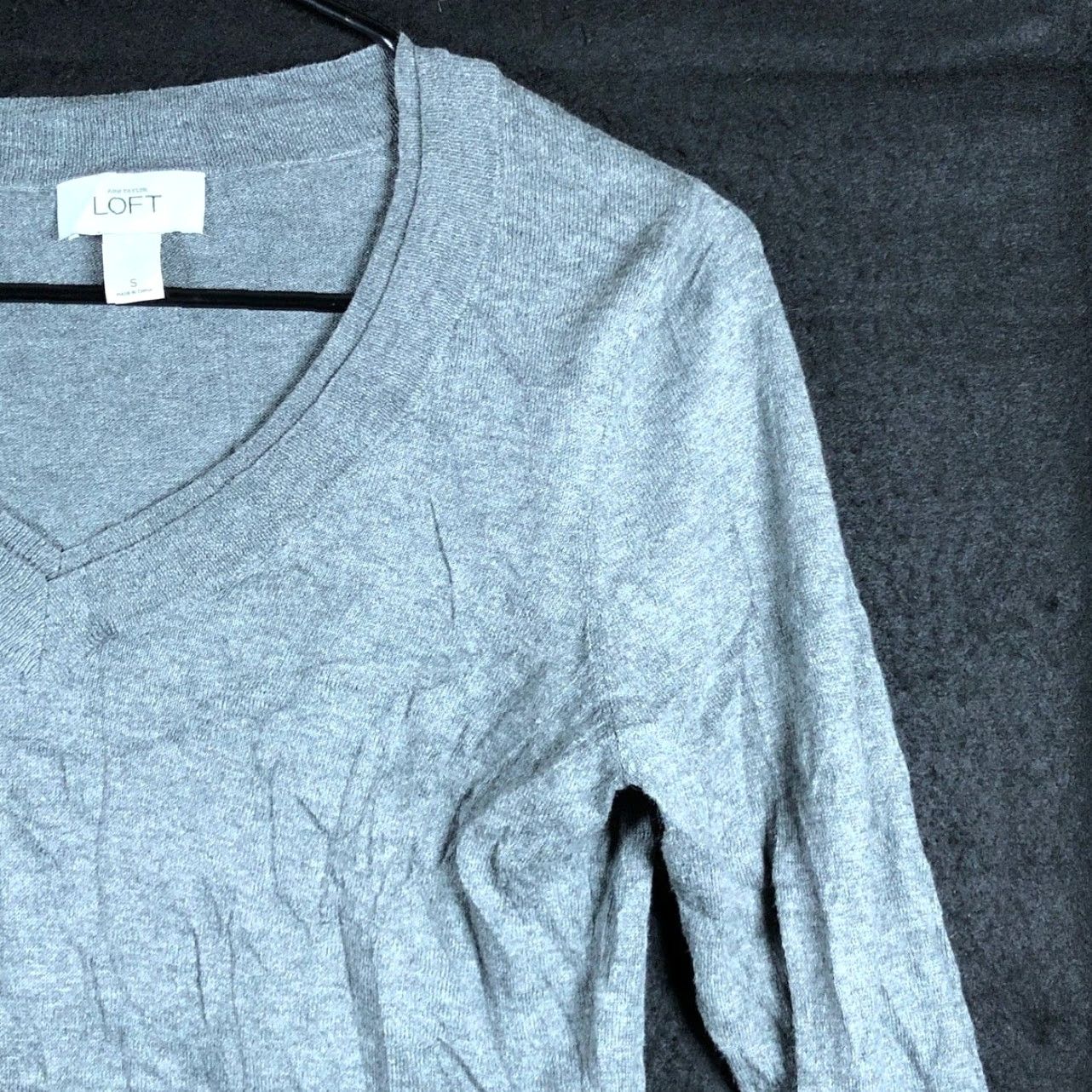 Loft Loft Ann Taylor Womens Sweater Gray V-Neck Long Sleeve Pullover 100% Pima Small Size S / US 4 / IT 40 - 5 Thumbnail