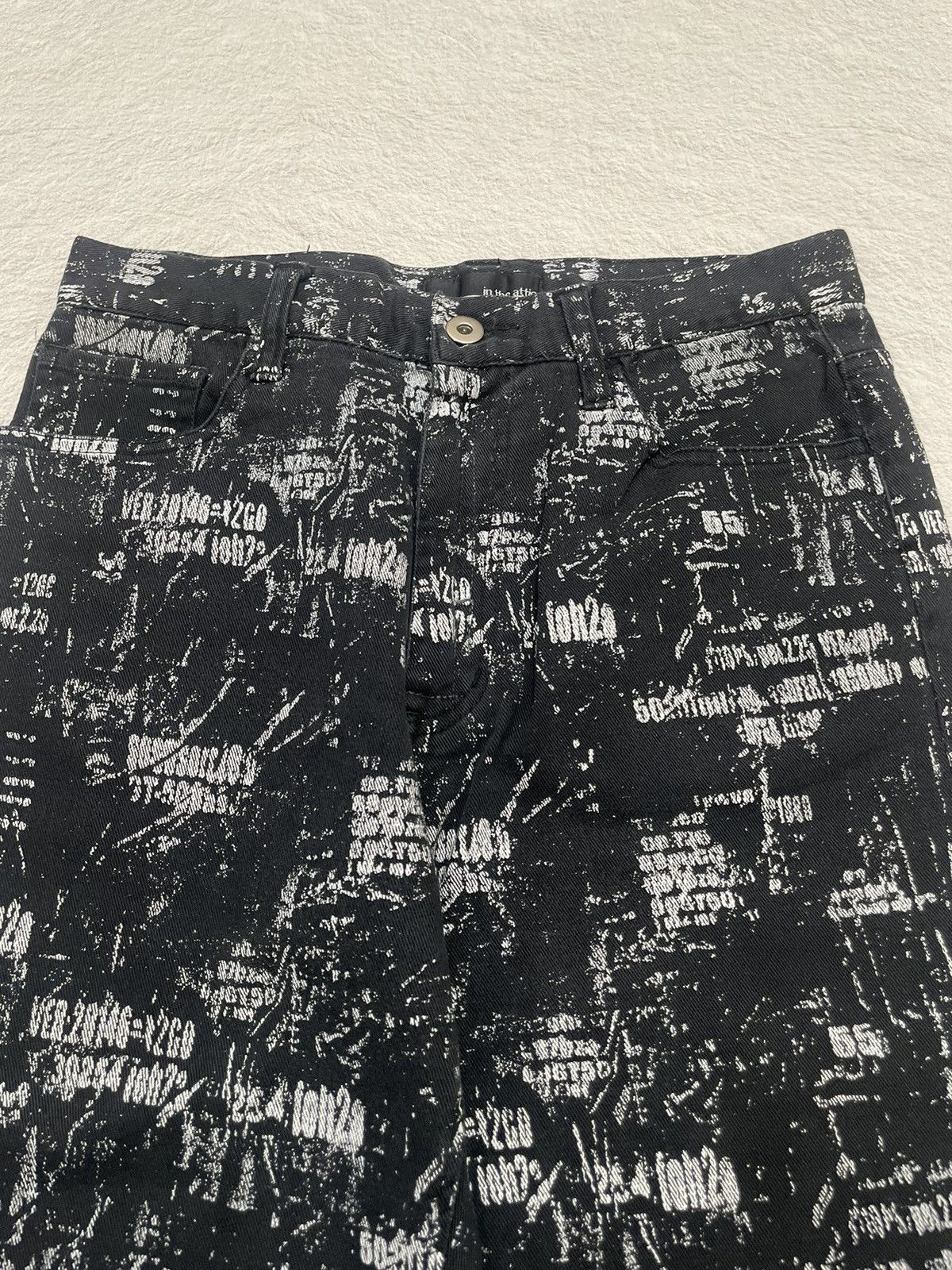 In The Attic In The Attic Full Print Word Jeans y2k Style Size US 27 - 4 Thumbnail