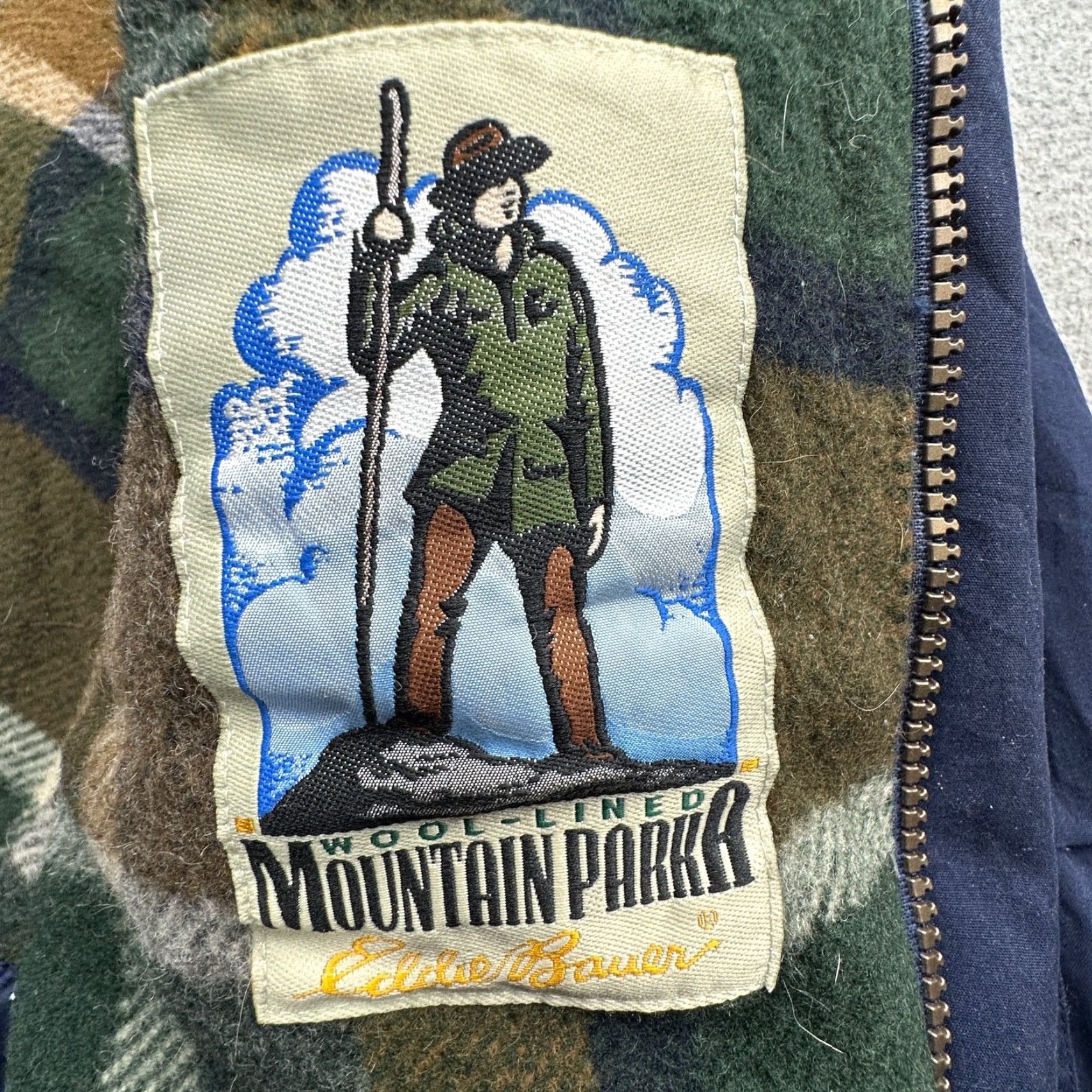 Eddie Bauer VINTAGE Eddie Bauer Wool Lined Mountain Parka Jacket Hooded Mens XL Plaid Blue 90s Jacket Mens XL Blue Size US XL / EU 56 / 4 - 7 Thumbnail