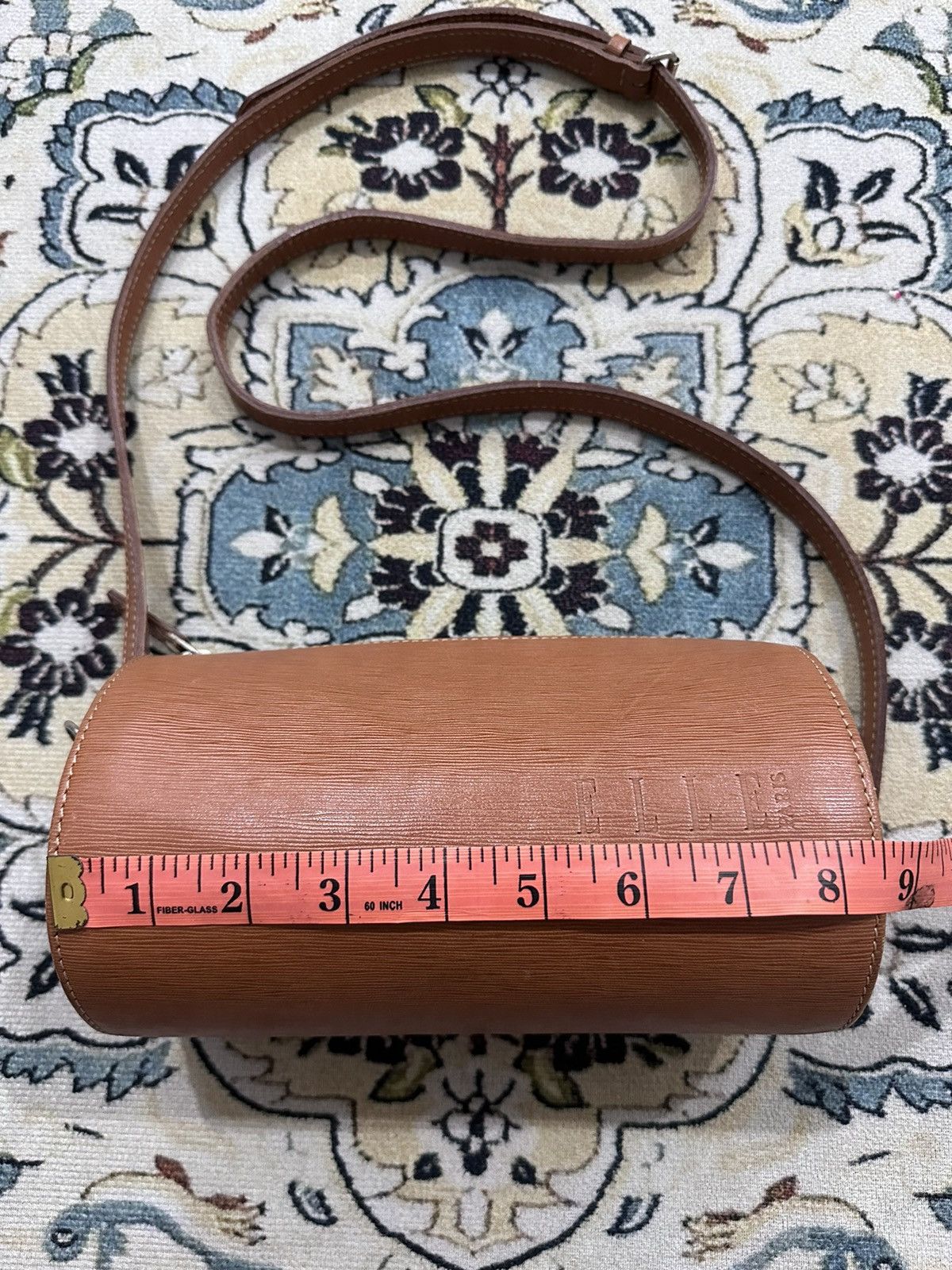 Japanese Brand × Other × Vintage ELLE PARIS CYLINDER LEATHER BAG Size ONE SIZE - 2 Thumbnail