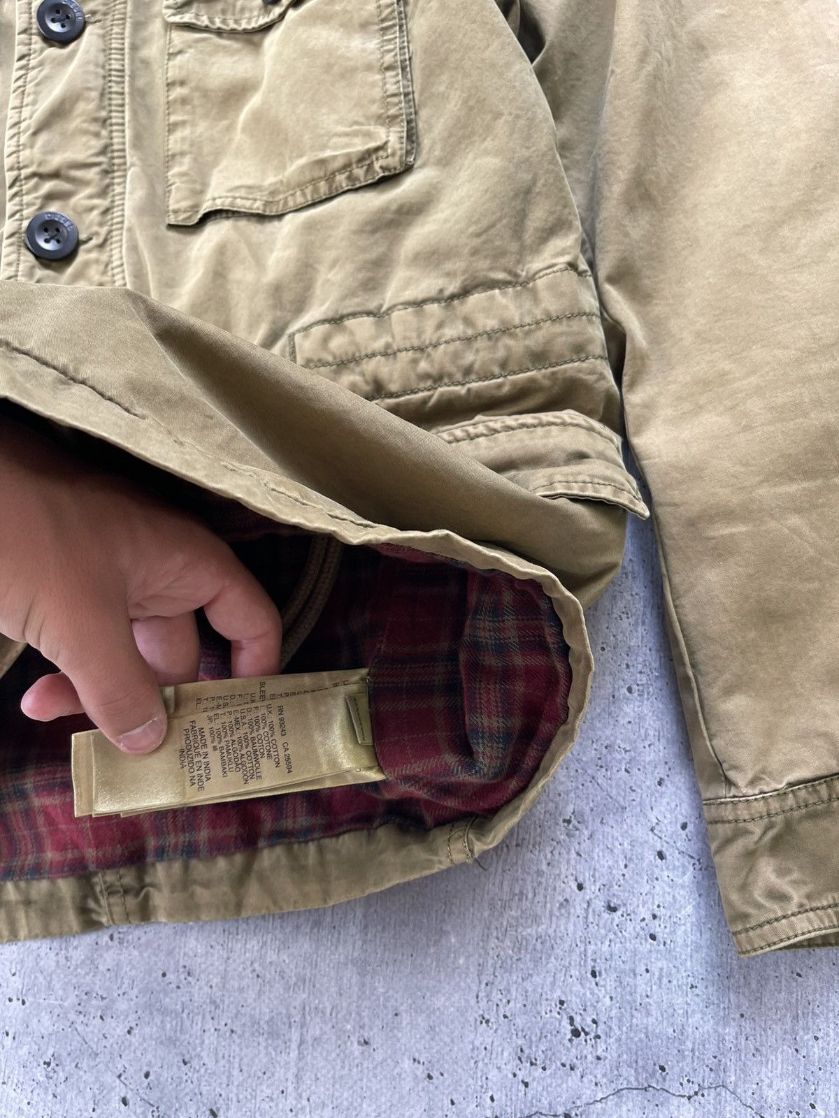 Other Y2K Vintage Diesel Multi-pocket Khaki Faded Jacket Size US S / EU 44-46 / 1 - 16 Thumbnail