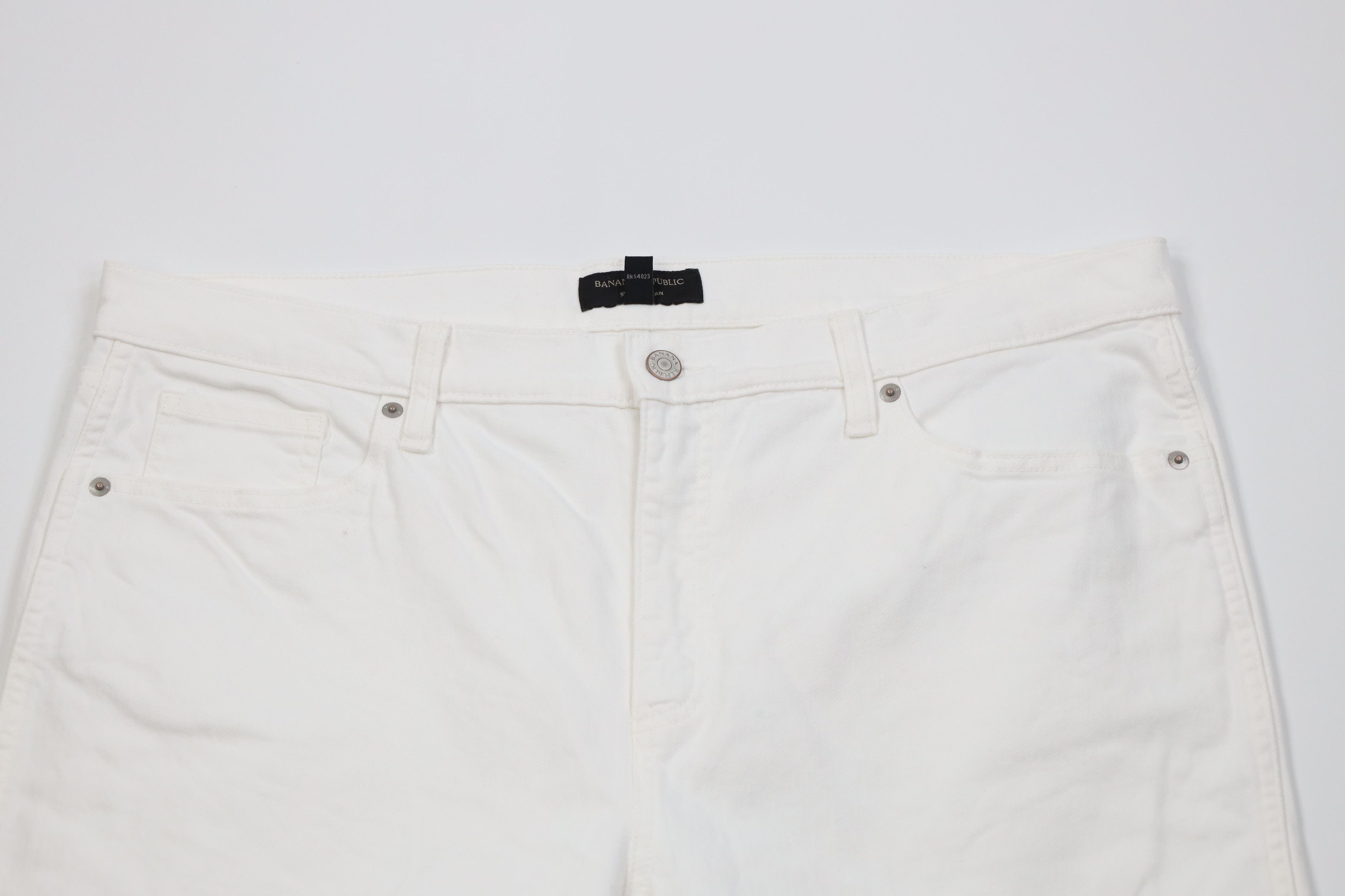Banana Republic Banana Republic Relaxed Baggy Denim Jeans White Stretch Size 38" / US 16 / IT 52 - 2 Thumbnail