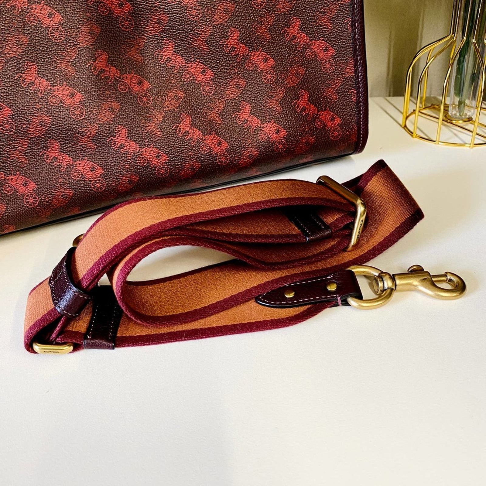 Coach Coach 89143 Field Tote With Horse And Carriage Print IN red Size ONE SIZE - 8 Thumbnail