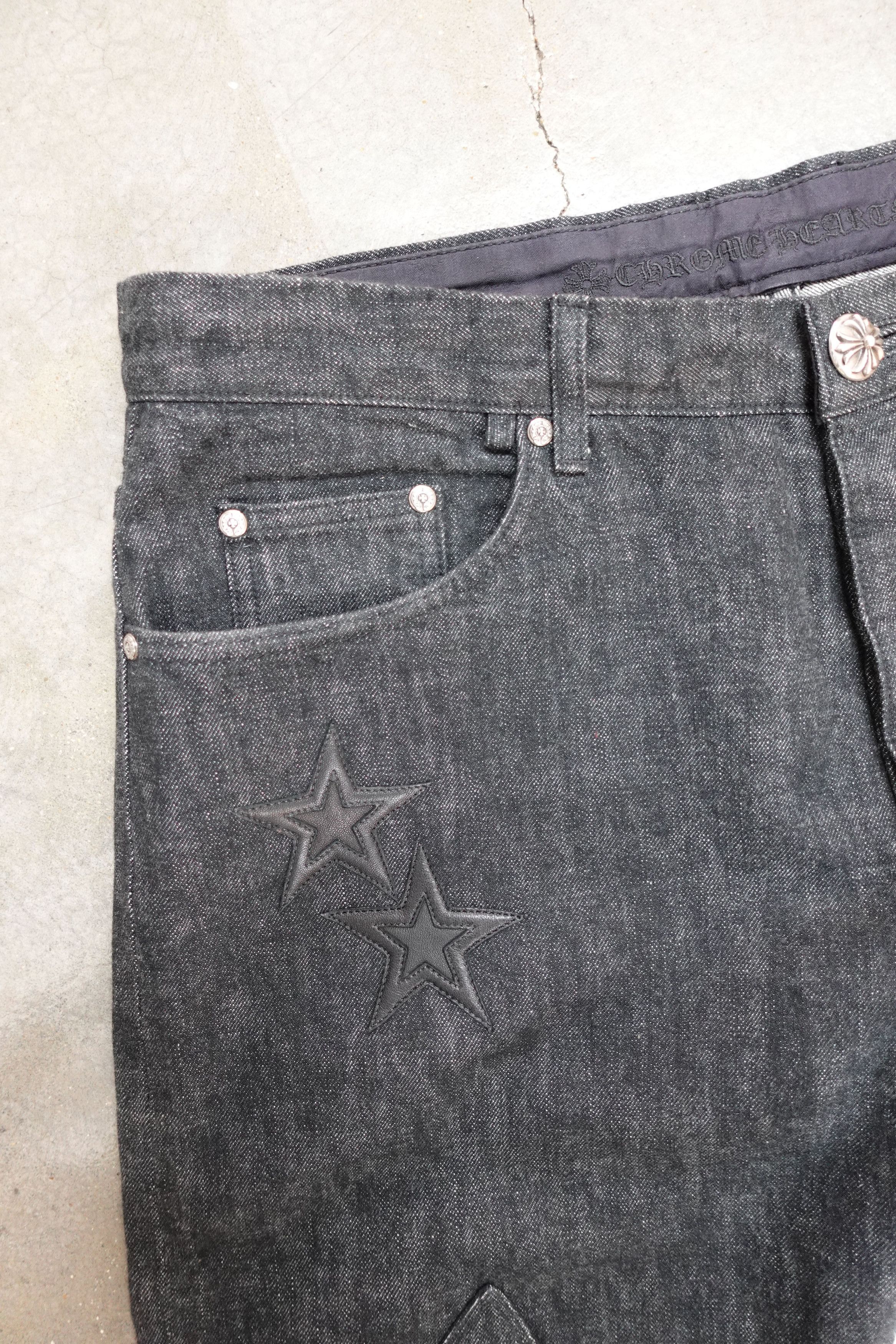 Chrome Hearts CHROME HEARTS FLEUR KNEE STAR PATCH JEANS BLACK Size US 38 / EU 54 - 3 Thumbnail