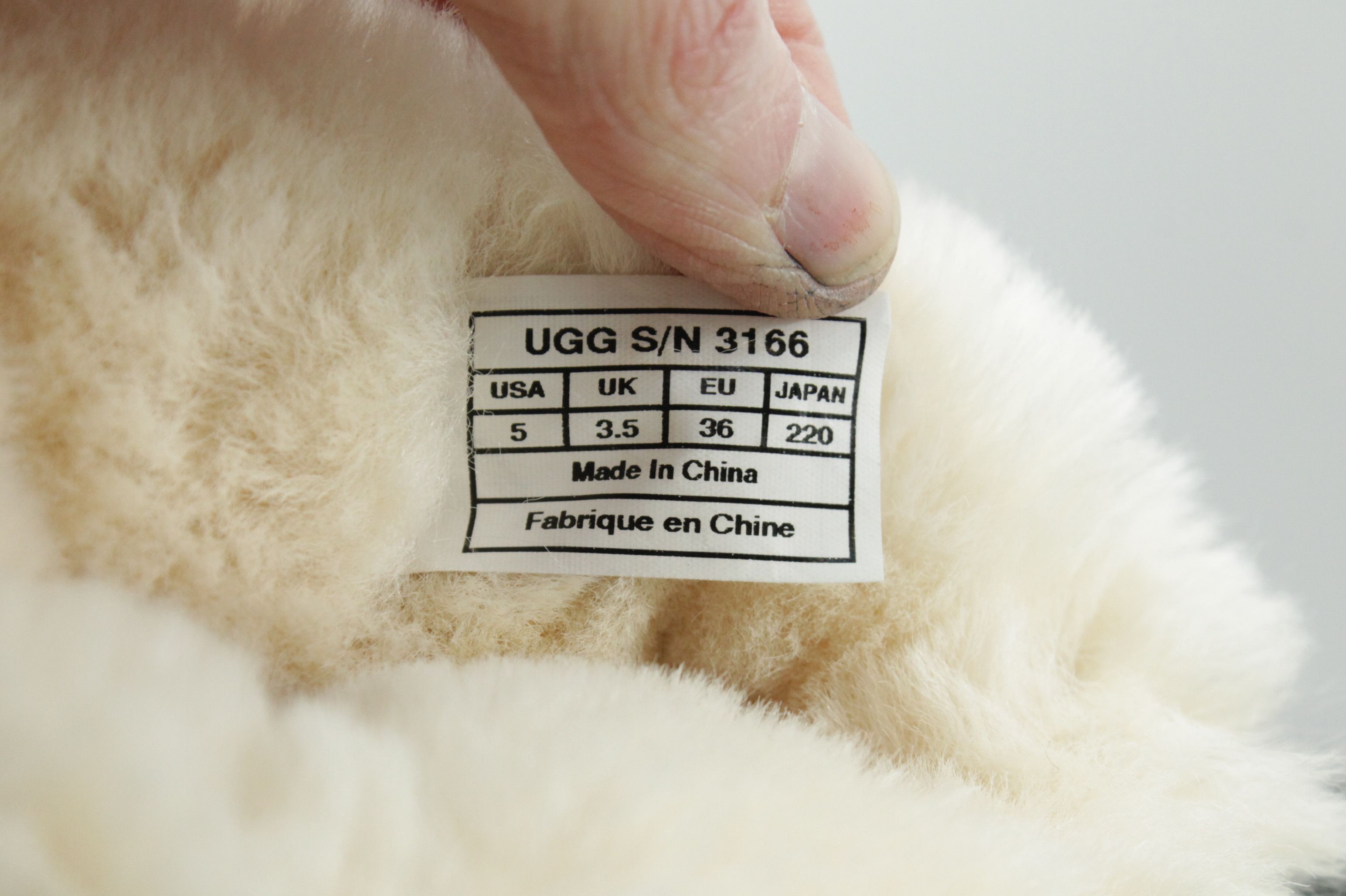 Ugg Ugg Australia Sheepskin Mongolian Tall Cuff Boots 3166 Size US 5 / IT 35 - 9 Thumbnail