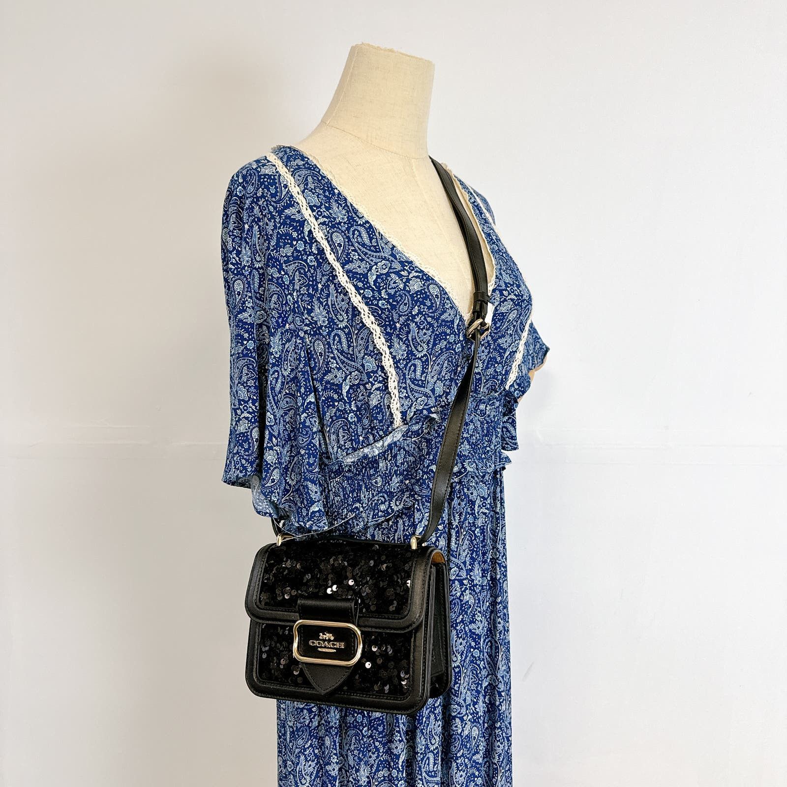 image of Coach Co922 Morgan Square Crossbody In Black, Women's