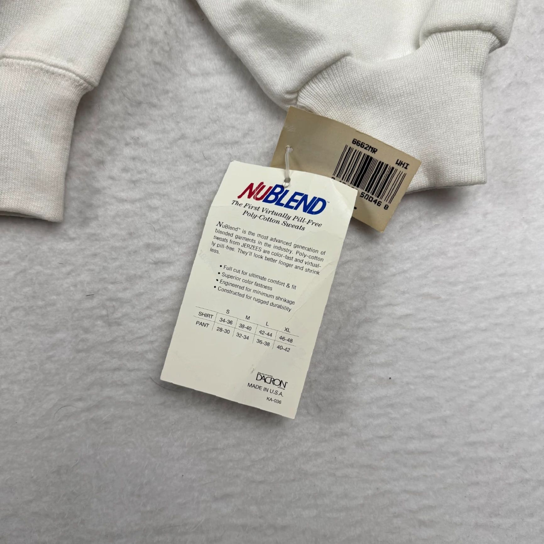 Jerzees VINTAGE Jerzees Sweatshirt Pullover Regular L White 90s 80s NOS Made in USA Mens Long Sleeve Crew Neck Cotton Fleece Size US L / EU 52-54 / 3 - 3 Thumbnail