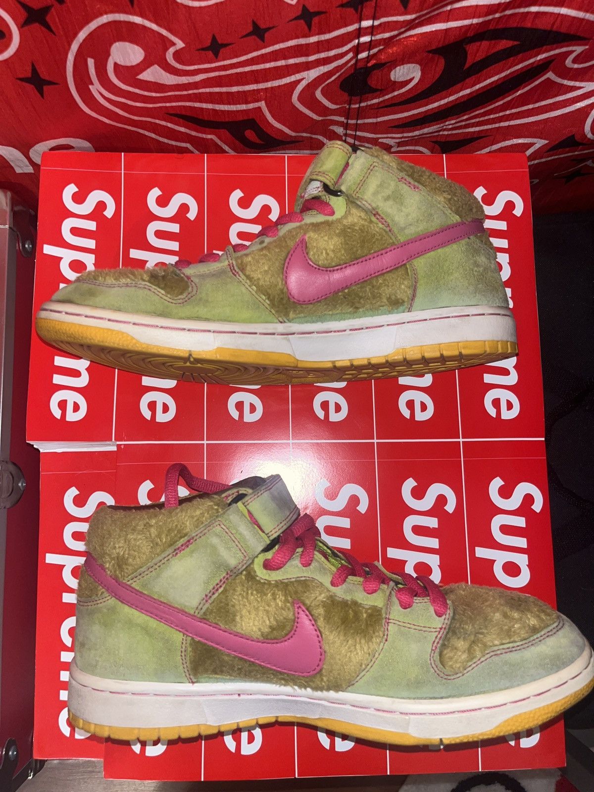 Nike Mama Bear SB 🐻 Size US 9 / EU 42 - 2 Thumbnail