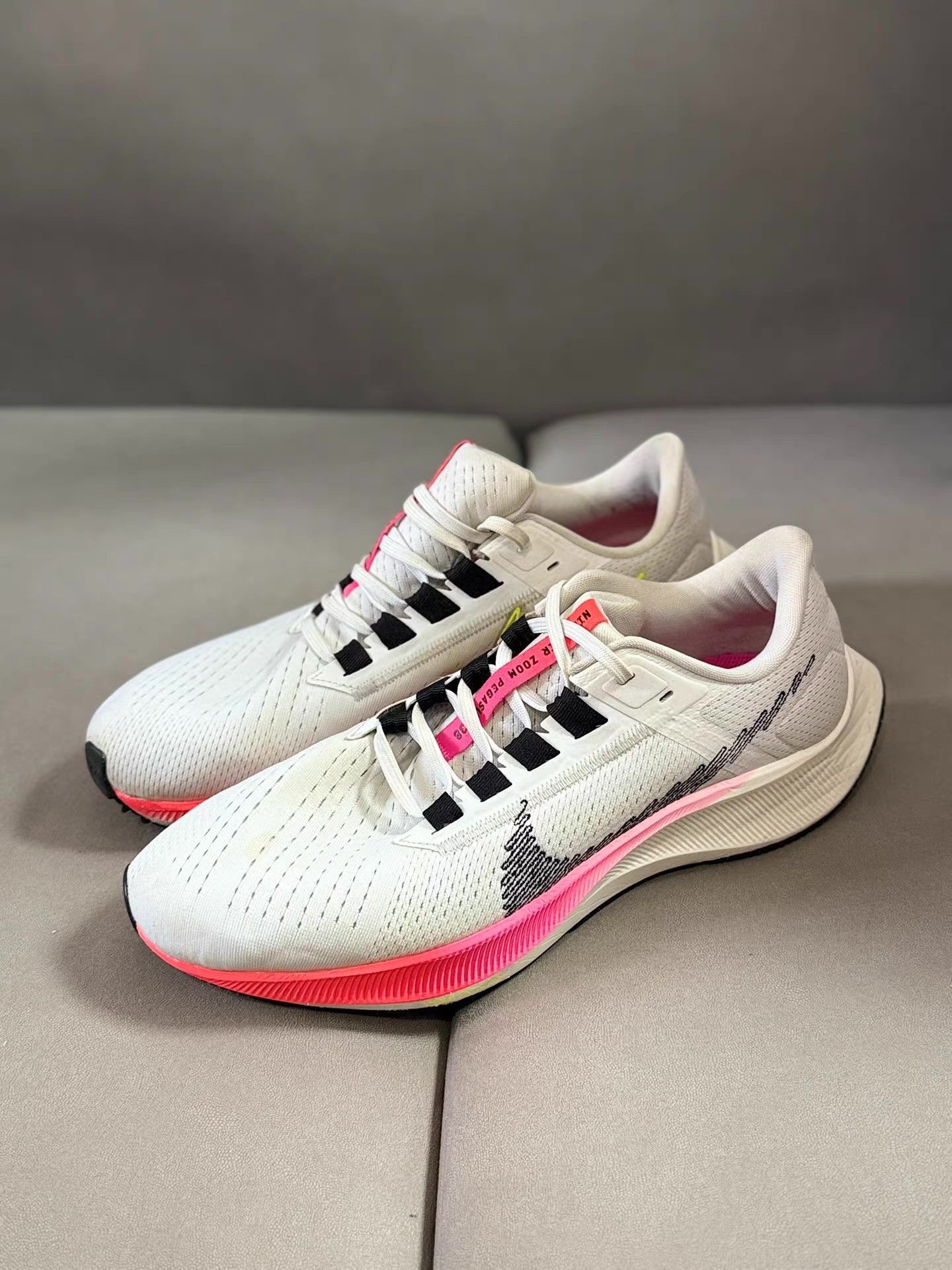 Nike Nike Pegasus 38 Marathon Cushioned Running Shoes Ｑ20 Size US 9 / EU 42 - 1 Thumbnail