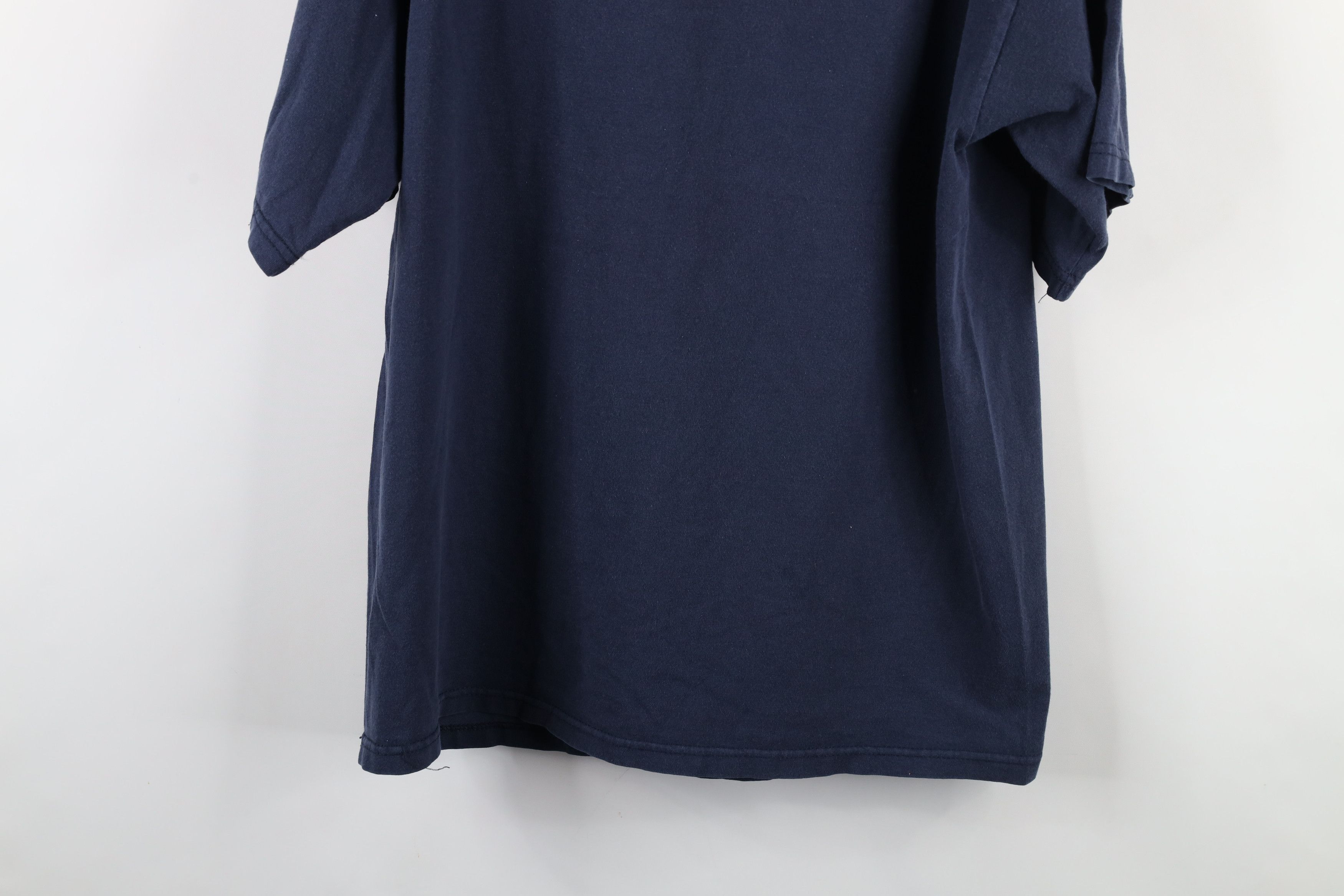 Vintage Vintage Y2K 2001 NFL Tennessee Titans Football T-Shirt Size US L / EU 52-54 / 3 - 13 Thumbnail
