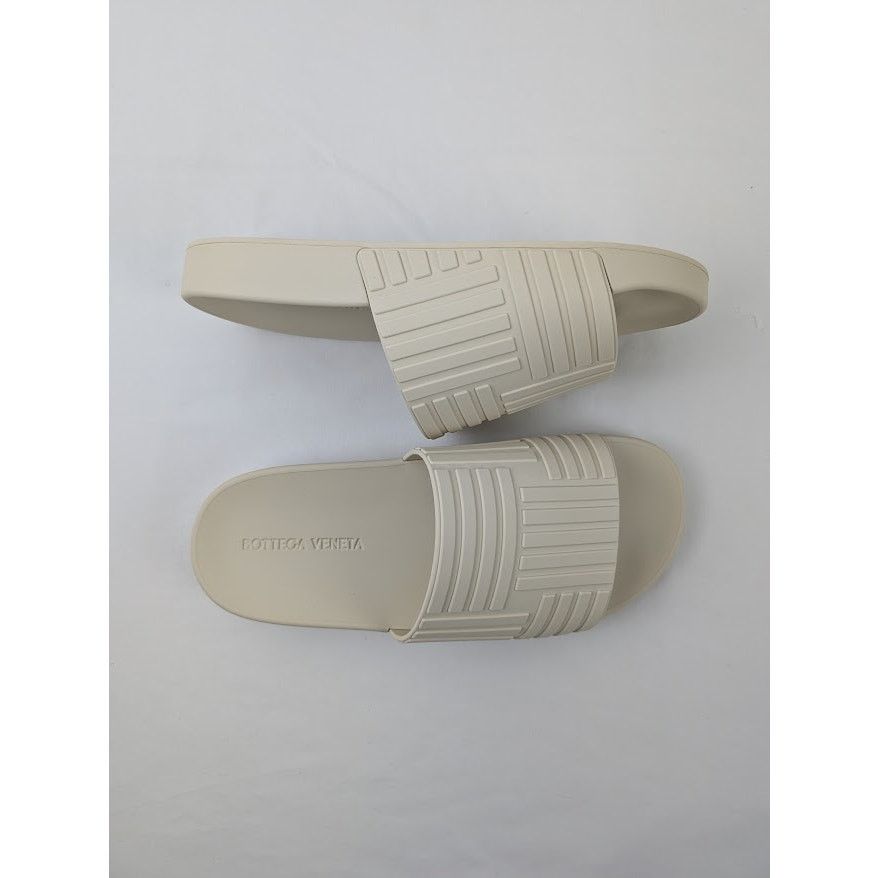 Bottega Veneta o1rshd1 Rubber Carpet Slider Sandal in Sea Salt Size US 8 / EU 41 - 11 Thumbnail