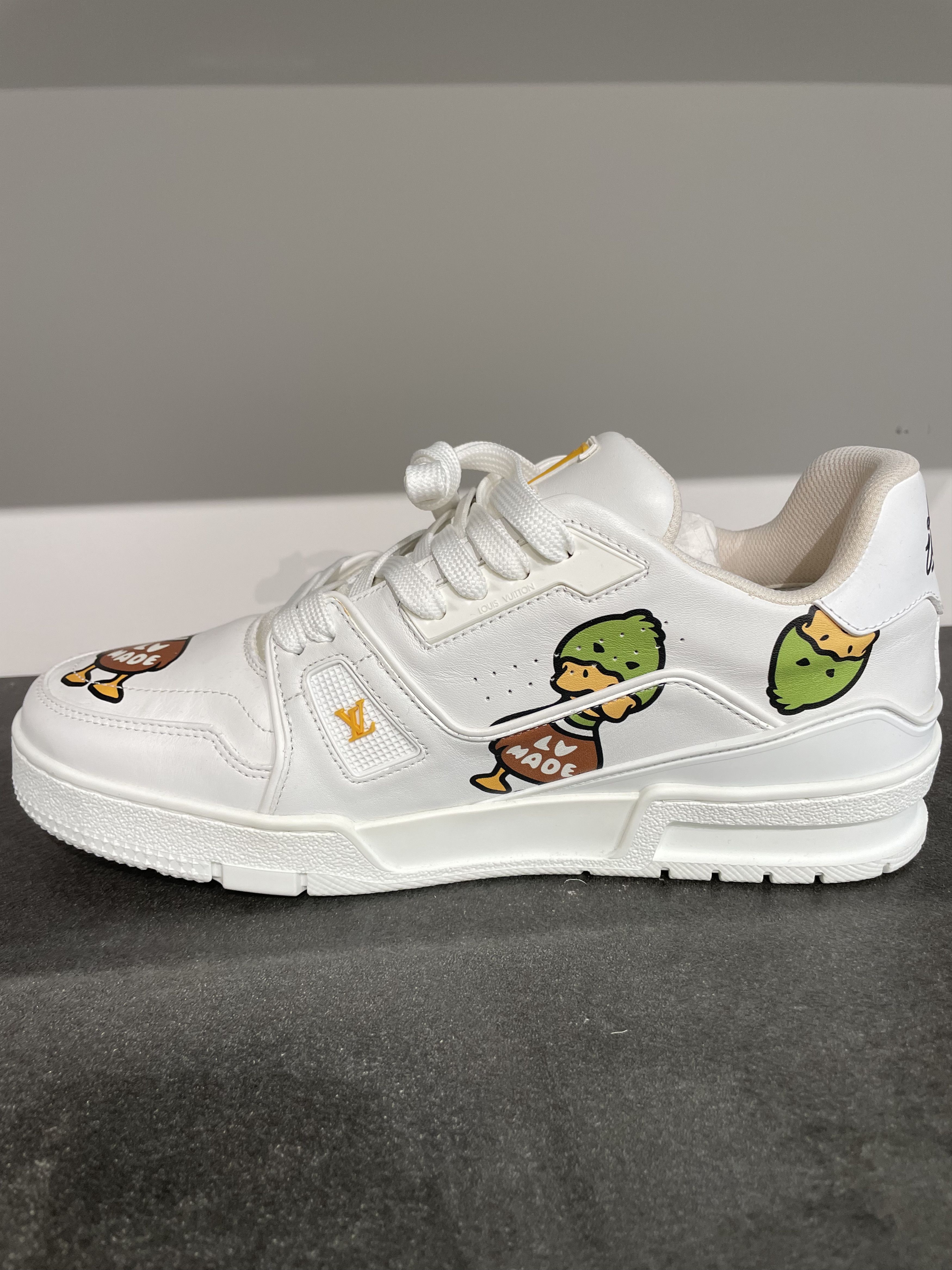 Louis Vuitton Louis Vuitton Duck Nigo White Trainer Sneaker Size US 7.5 / EU 40-41 - 7 Thumbnail