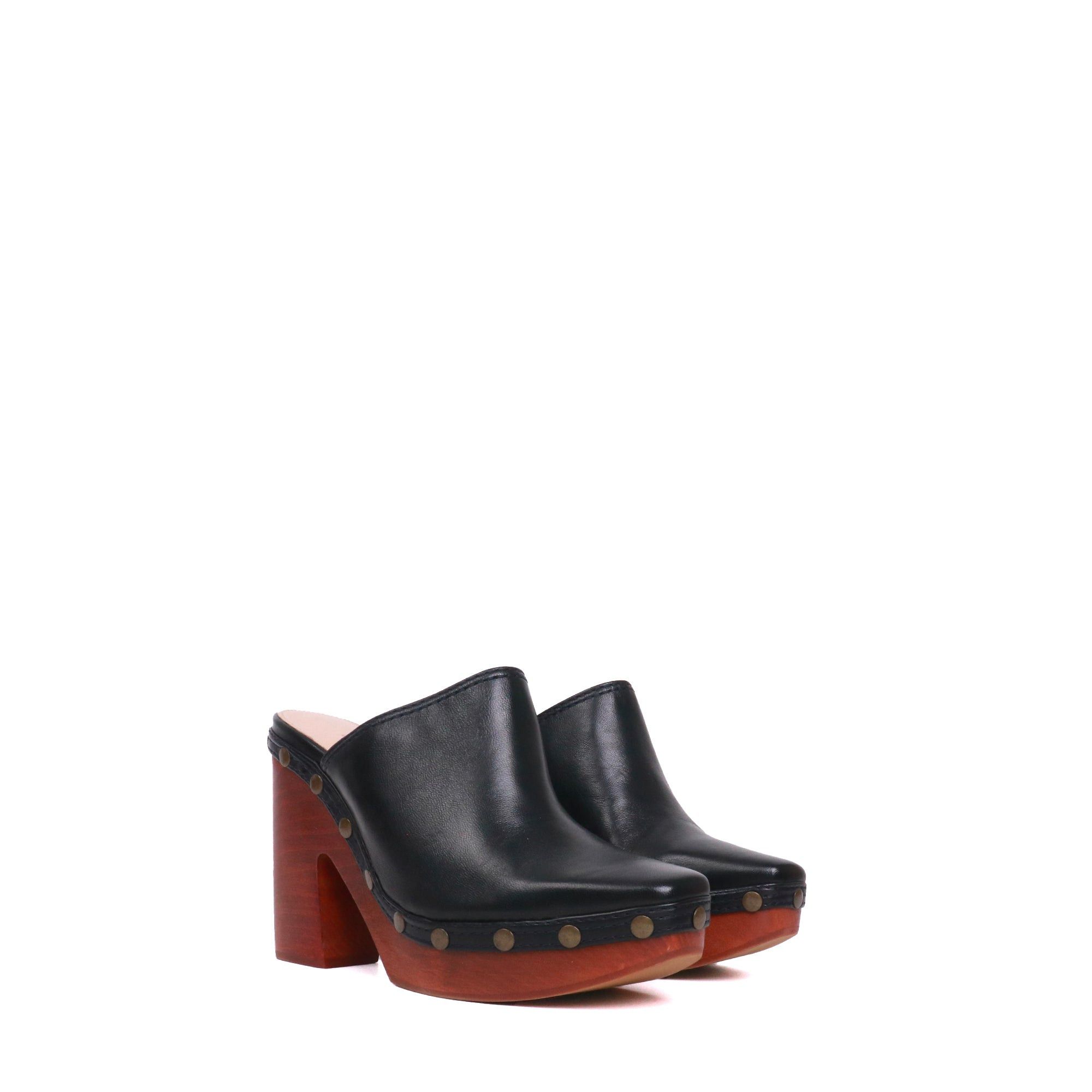 Jacquemus JACQUEMUS - Jacquemus clogs in black leather (T37) Size US 6 / IT 36 - 1 Thumbnail