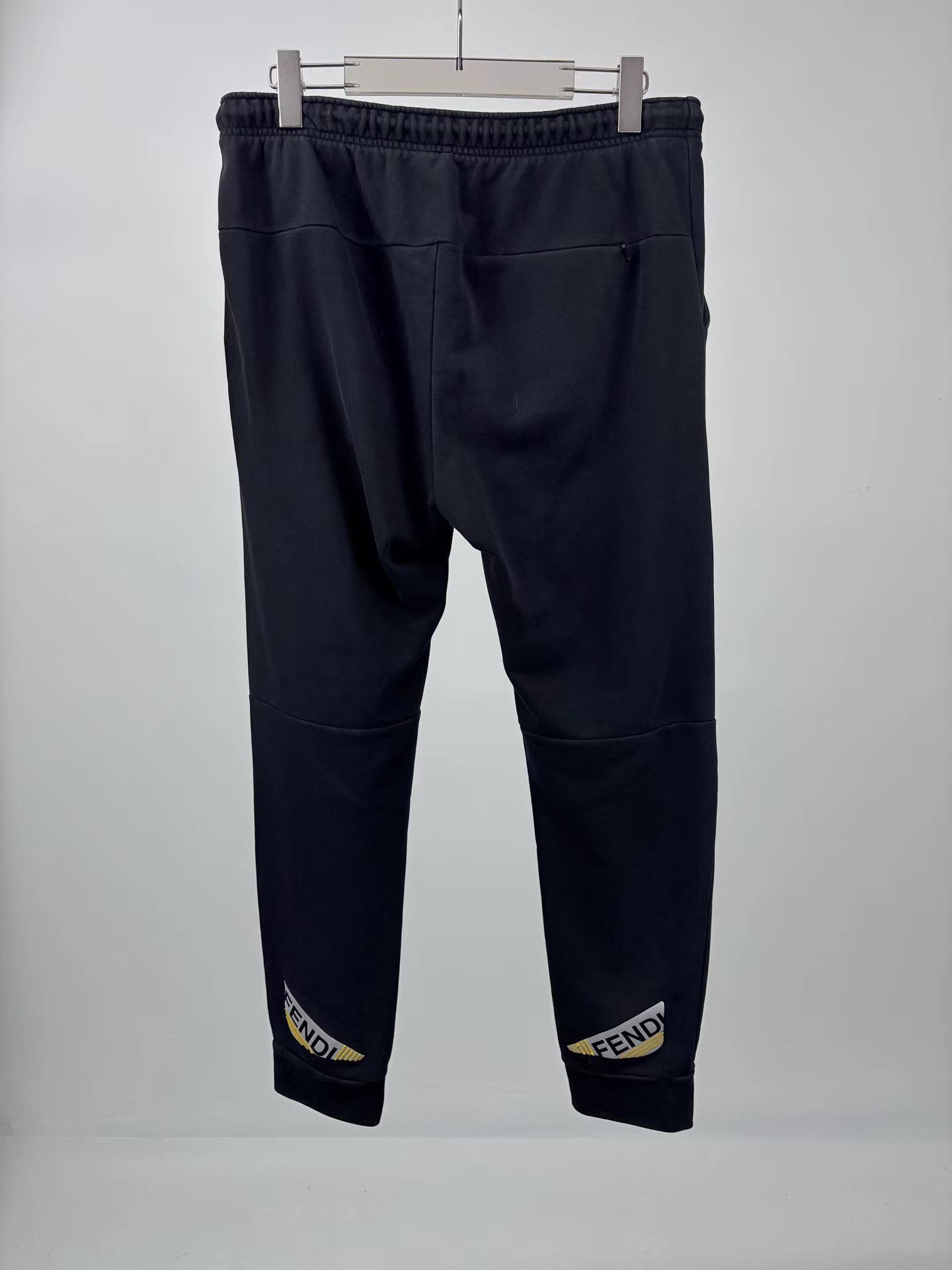 Fendi FENDI Logo Cuff Pants Size US 34 / EU 50 - 1 Thumbnail