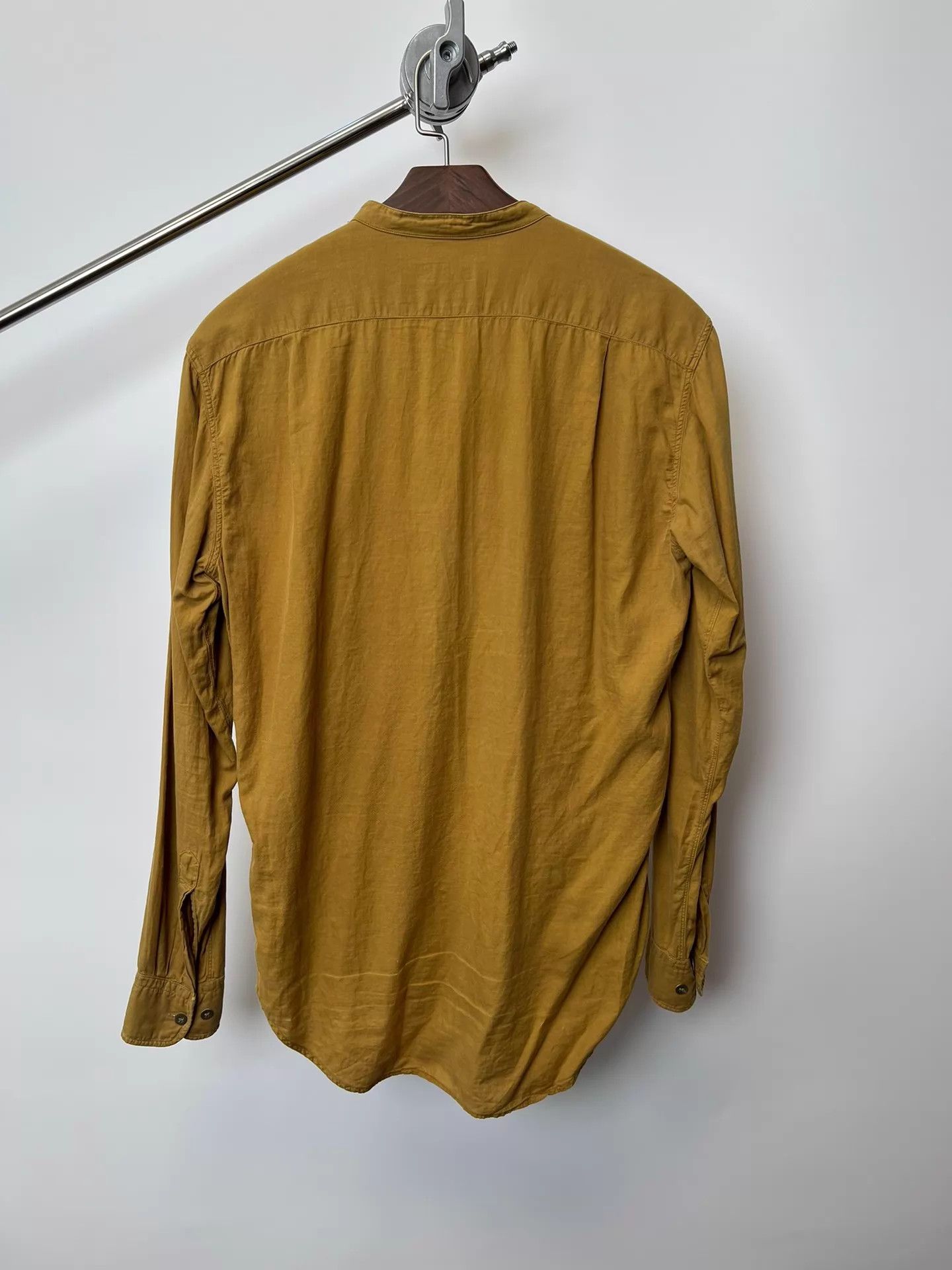Dries Van Noten Dries Van Noten Henley court shirt unique color size 44 Size US S / EU 44-46 / 1 - 5 Thumbnail