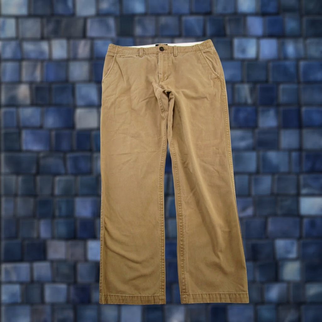 American Eagle Outfitters American Eagle Outfitters Relaxed Chino Pants Beige 34x32 Mens Straight Pocket 5-Pocket Denim/Chino Style Casual Workwear Size US 34 / EU 50 - 1 Thumbnail