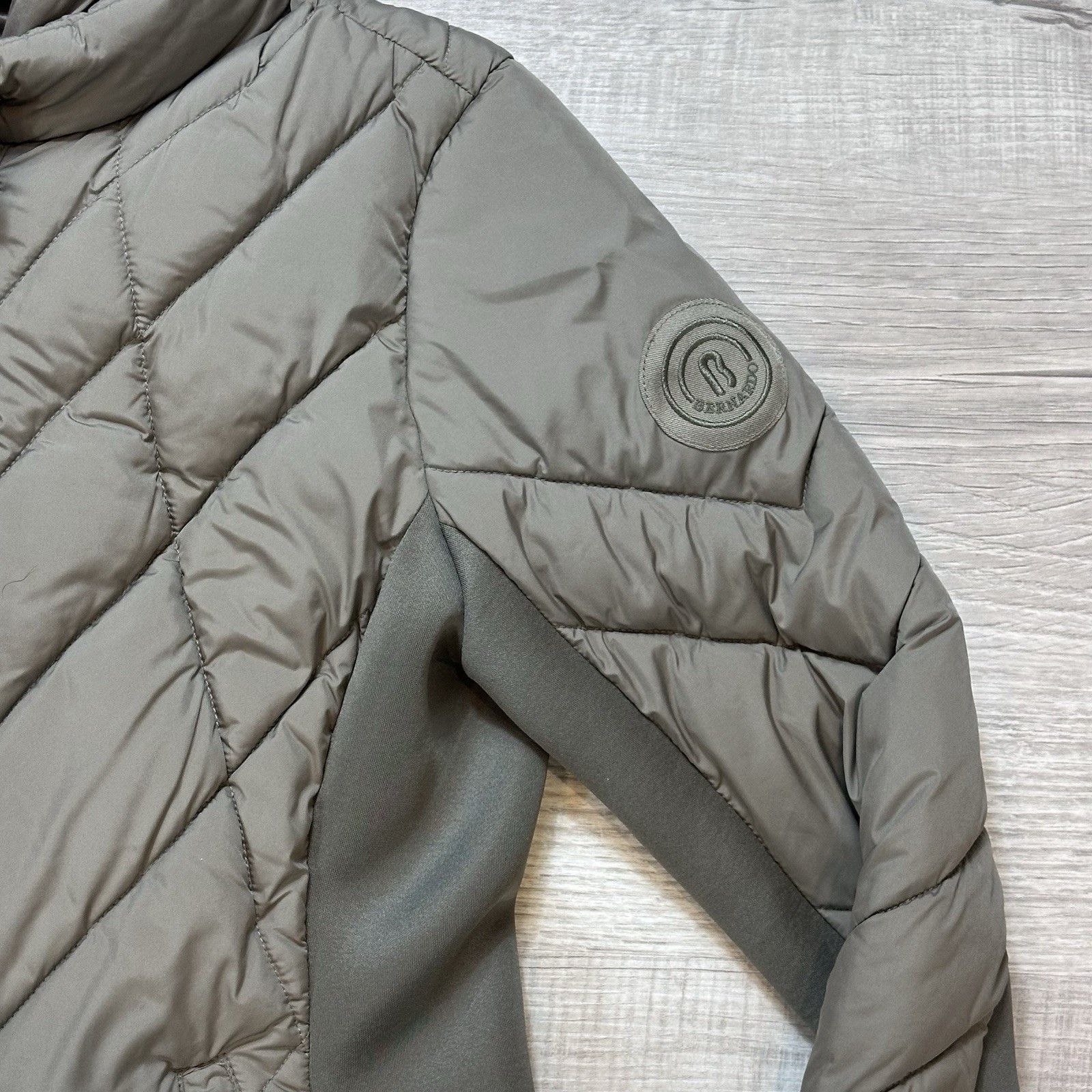 Other Bernardo Super Swift Puffer Coat Womens S Hooded Packable Size S / US 4 / IT 40 - 4 Thumbnail