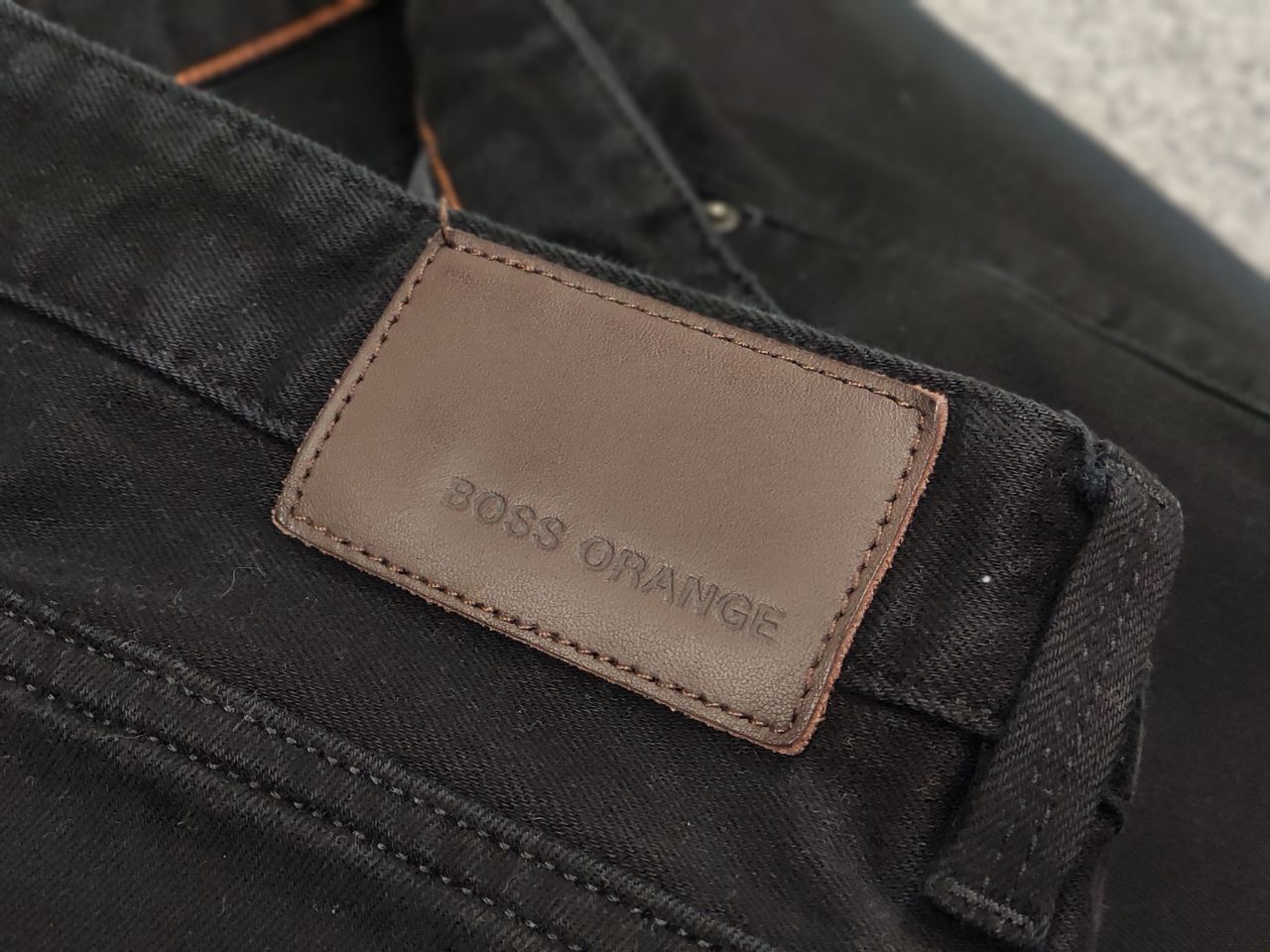 Hugo Boss Hugo Boss Orange 63 Noir Black Slim fit Tapered Denim Jeans Size US 32 / EU 48 - 7 Thumbnail