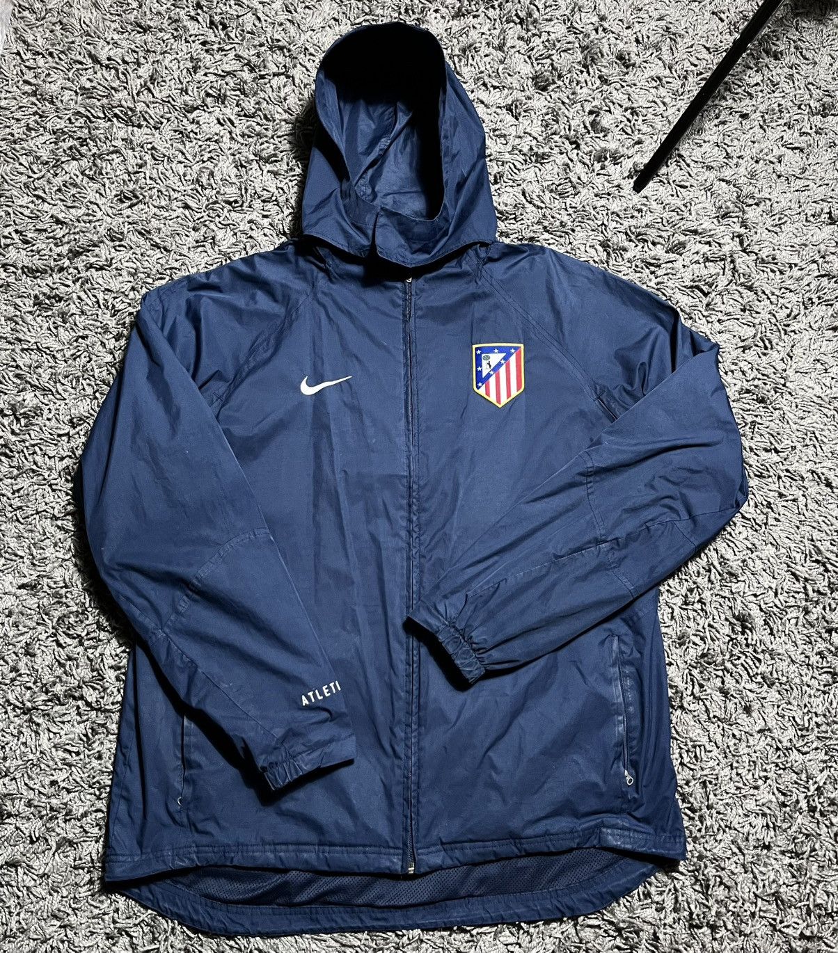 Nike NIKE ATLETICO MADRID 2004/2005 FOOTBALL NYLON JACKET Size US L / EU 52-54 / 3 - 1 Thumbnail