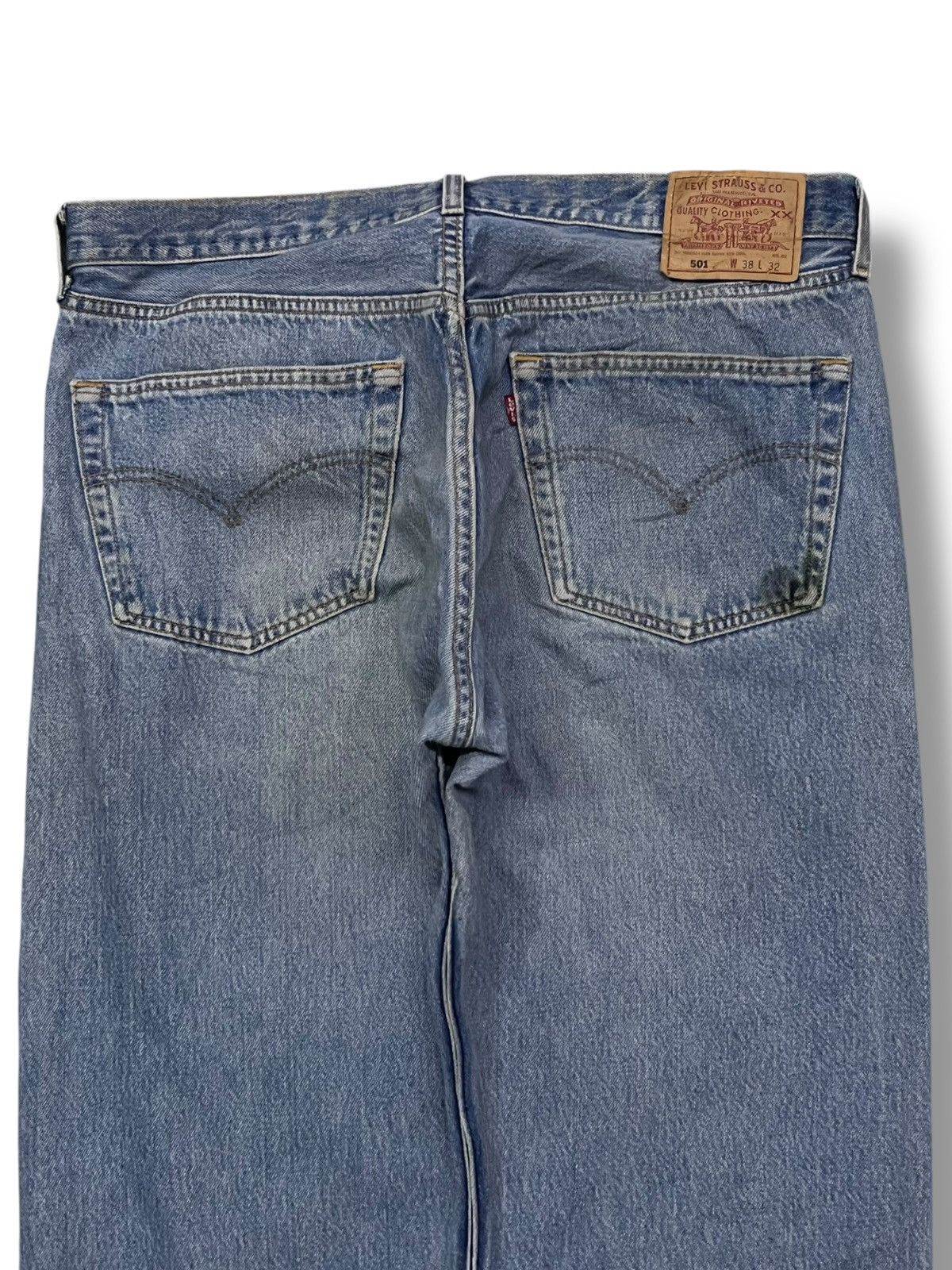 Levi's Loose Vintage 90s Levi’s 501 U.S.A - Faded Wash, Distressed Size US 37 - 5 Thumbnail