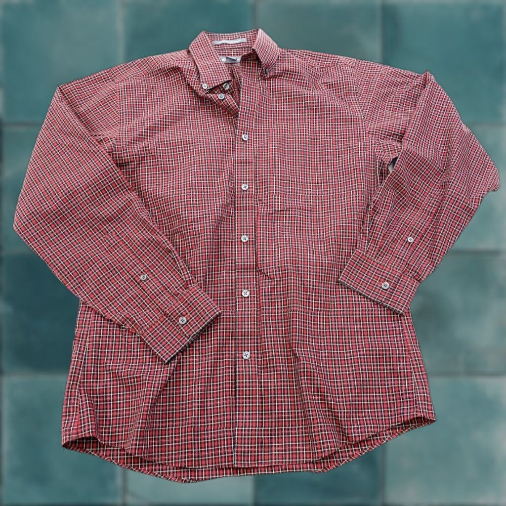 Eddie Bauer VINTAGE Eddie Bauer Button-Down Shirt Mens Small Red Plaid Long Sleeve Mens S Red Size US S / EU 44-46 / 1 - 1 Thumbnail