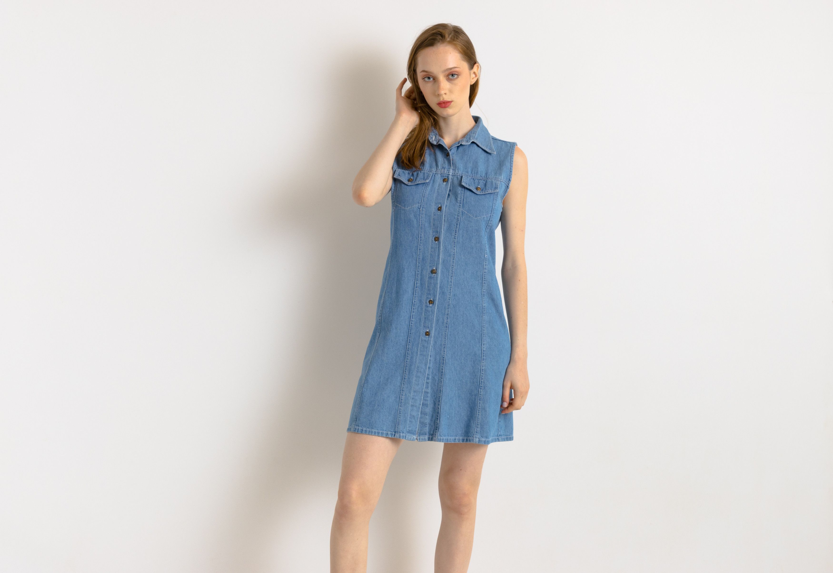 Vintage Vintage Denim Buttons Up Denim Mini Dress 7556 Size S / US 4 / IT 40 - 2 Thumbnail