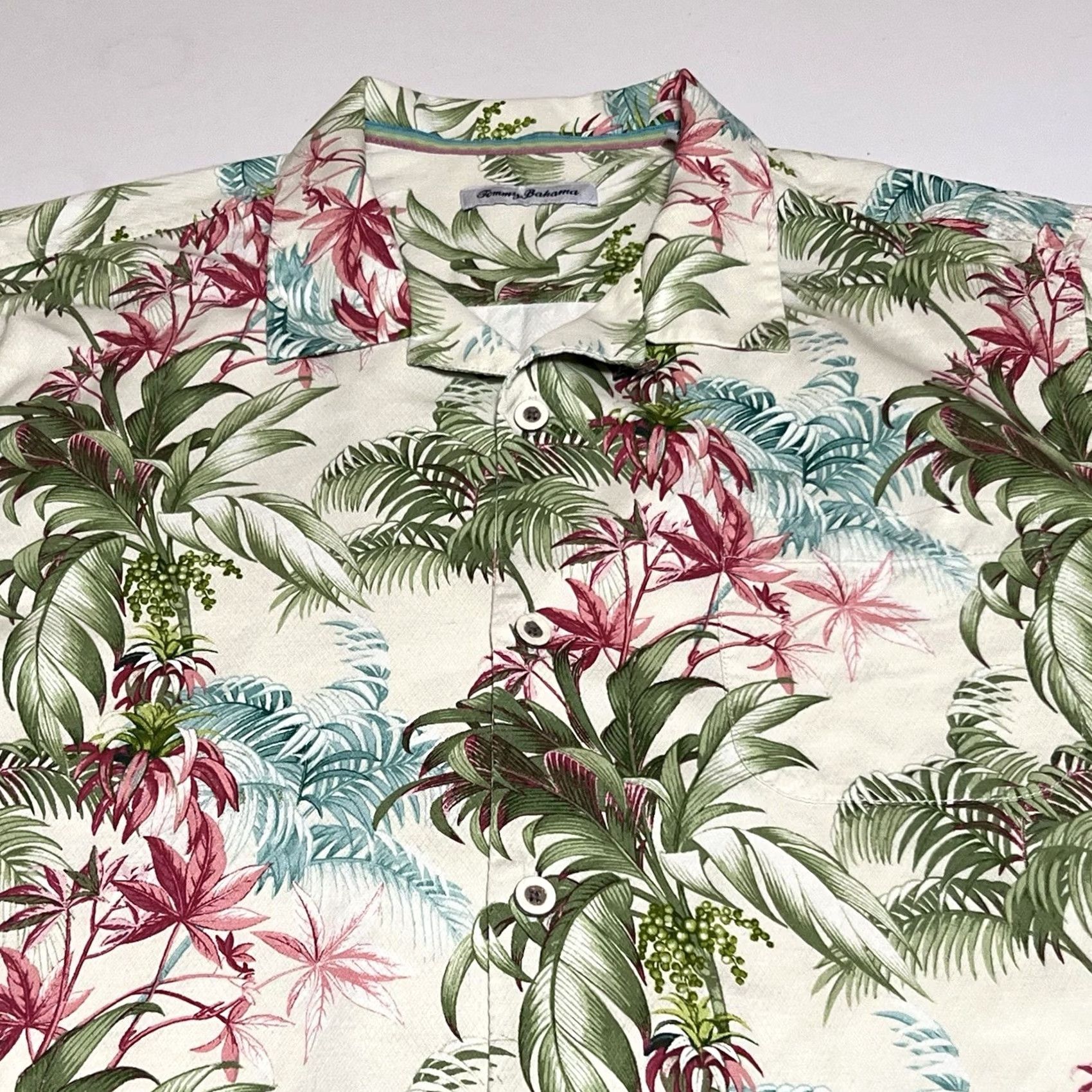 Tommy Bahama Tommy Bahama Mens XL Floral Silk Hawaiian Camp Shirt Button Front Short Sleeve Multicolor Size US XL / EU 56 / 4 - 2 Thumbnail