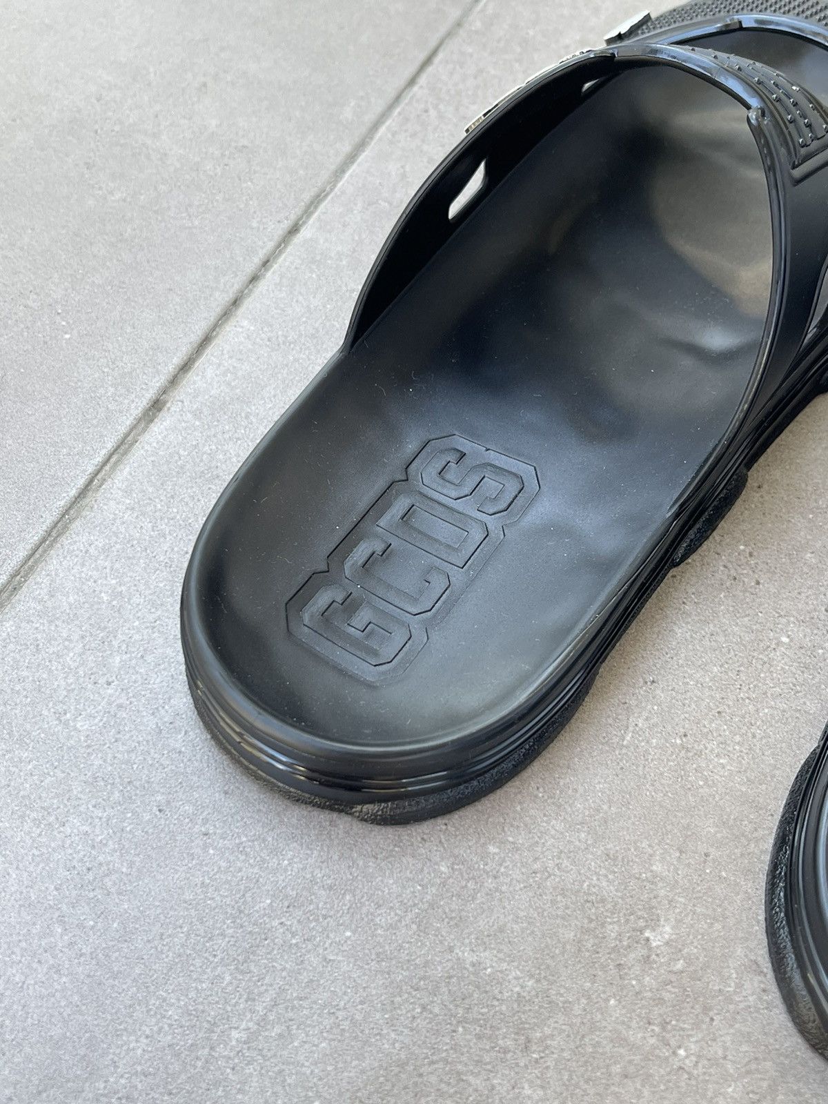 GCDS !DS! SS23 GCDS Logo Black Pool Slides Size US 10 / EU 43 - 15 Thumbnail