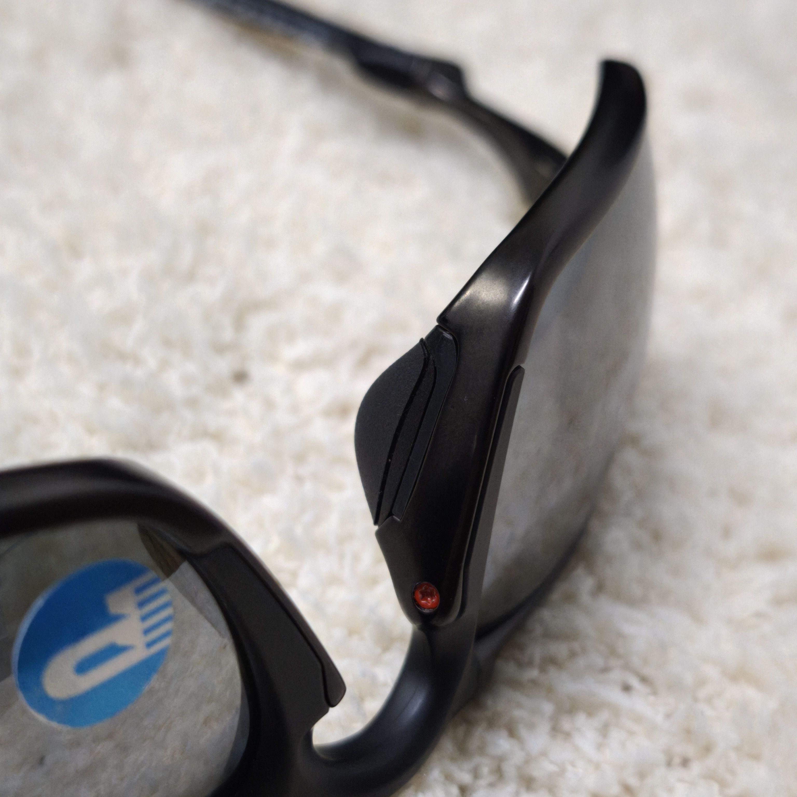 Oakley Oakley Badman Dark Carbon Black Iridium Polarized Size ONE SIZE - 14 Thumbnail