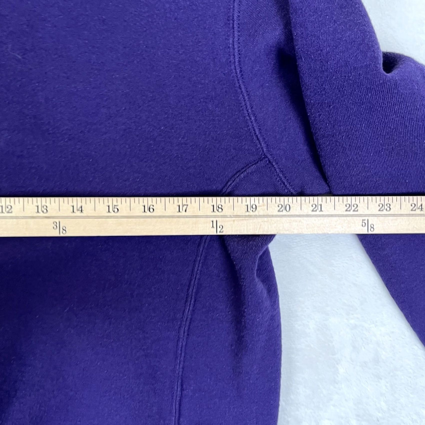 Russell Athletic VINTAGE Russell Athletic Sweatshirt Mens M Purple Crewneck Fleece Blank Logo Solid) Size US M / EU 48-50 / 2 - 5 Thumbnail