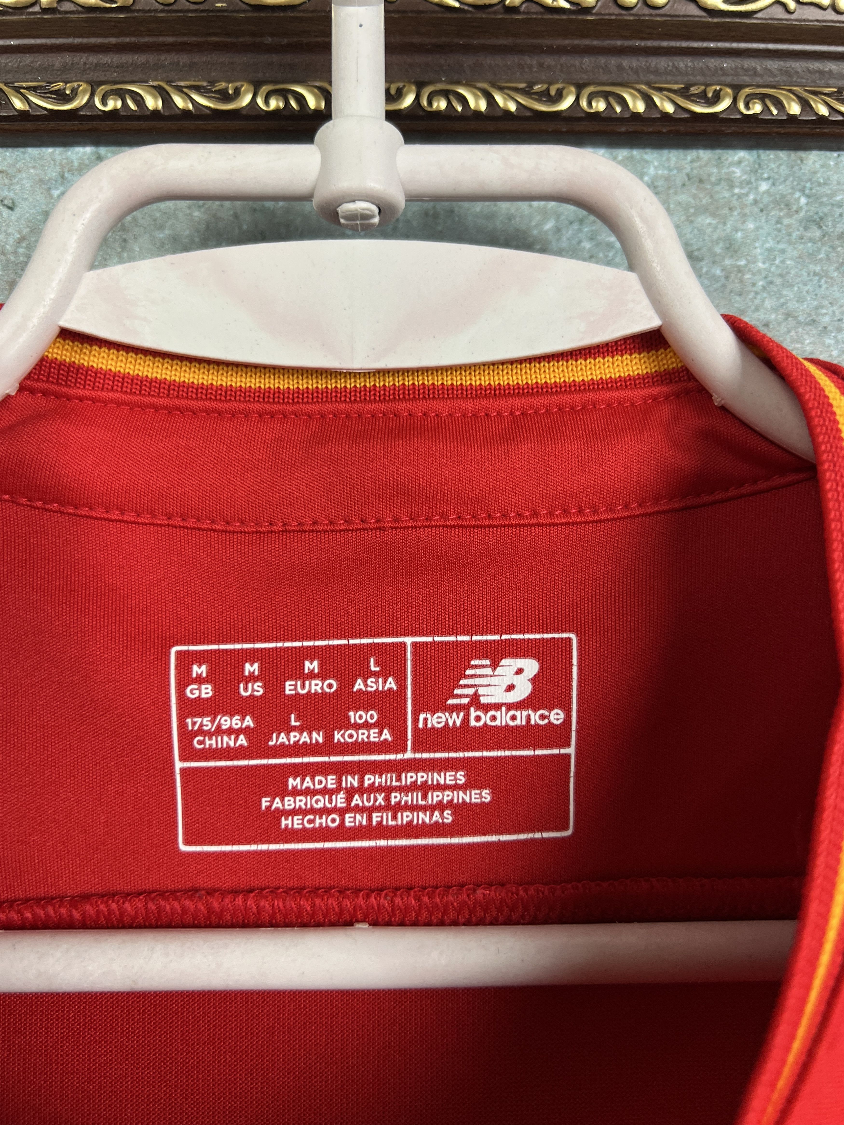 New Balance Liverpool Home football shirt 2016 Long Sleeve Jersey Trikot Size US M / EU 48-50 / 2 - 8 Thumbnail
