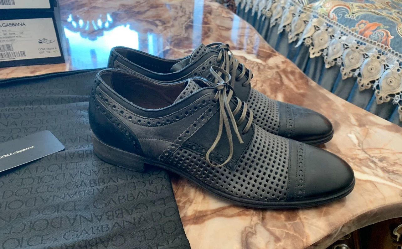 Dolce & Gabbana DG Men US 6 Calfskin Perforated Leather Sole Business Shoes Size US 6 / EU 39 - 1 Thumbnail