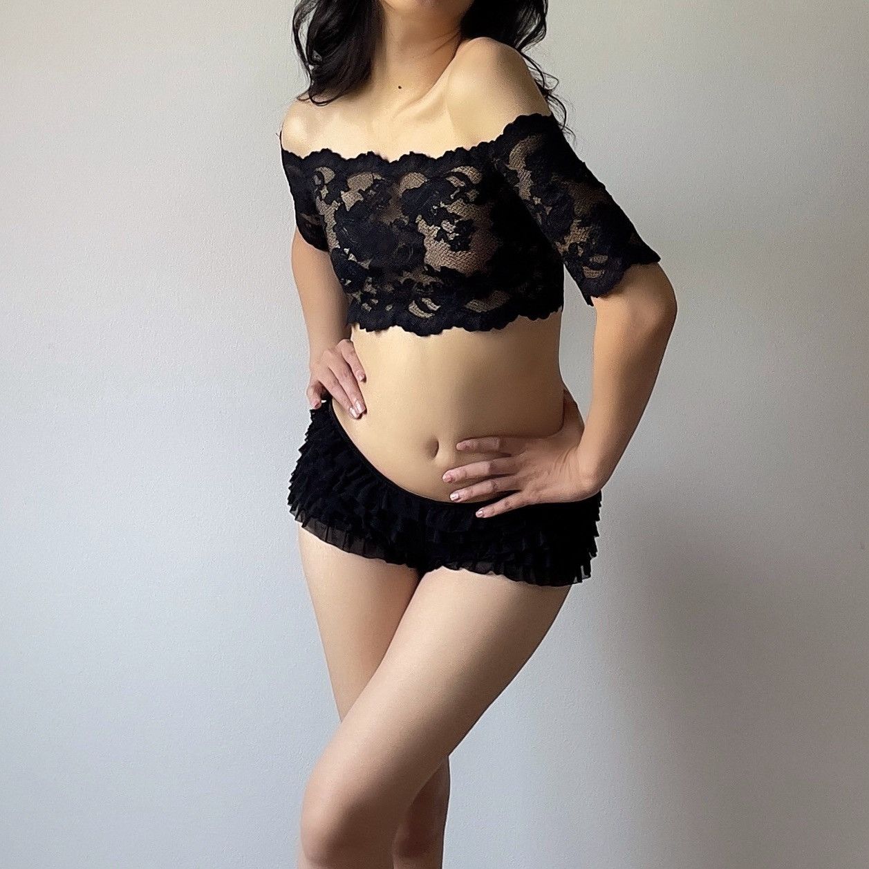 Victoria's Secret Victoria’s Secret Black Lace Off-Shoulder Top (XS–S) Size S / US 4 / IT 40 - 2 Thumbnail