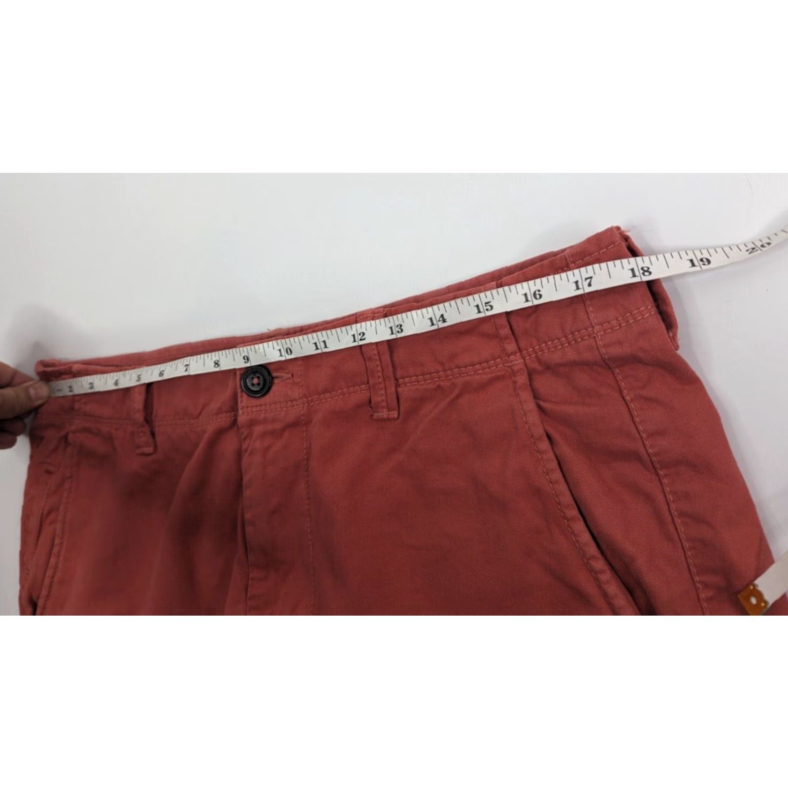American Eagle Outfitters American Eagle Shorts Men's 34 100% Cotton Red Bermuda Chino Preppy Size US 34 / EU 50 - 5 Thumbnail