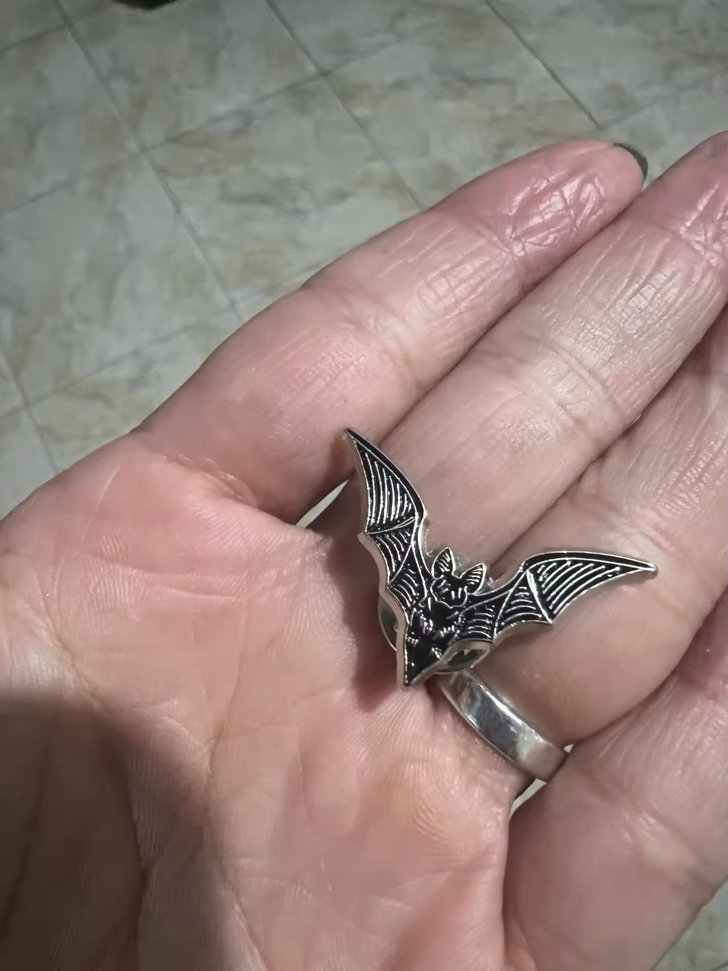 MLB 2Pcs Bat Enamel Pin Brooches Size ONE SIZE - 5 Thumbnail