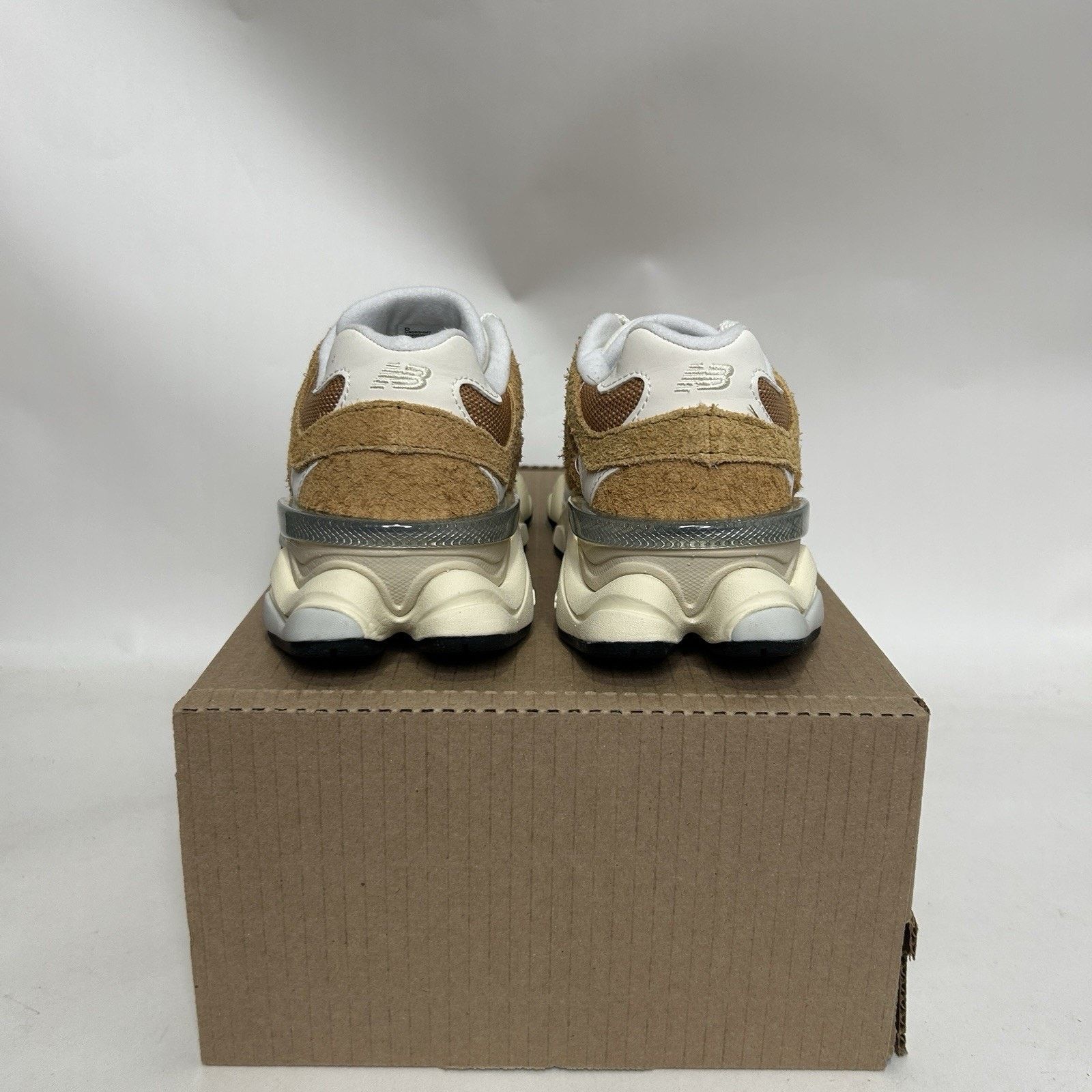 New Balance New Balance 9060 Unisex “Great Plains” U9060HMT Size US 7 / IT 37 - 4 Thumbnail