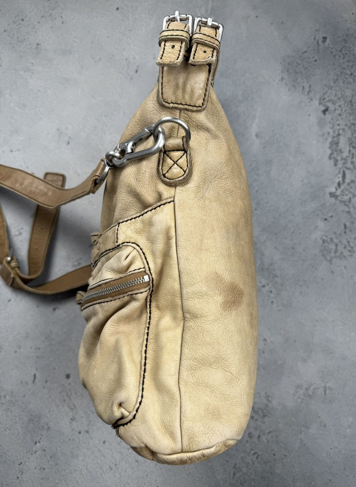 LIEBESKIND BERLIN Liebeskind Berlin Tan Leather Slouchy Crossbody Shoulder Bag Size ONE SIZE - 6 Thumbnail