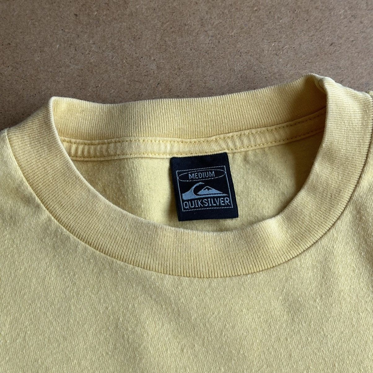 Quiksilver Vintage y2k Quiksilver Big Logo Surf Style Tee Size US M / EU 48-50 / 2 - 7 Thumbnail