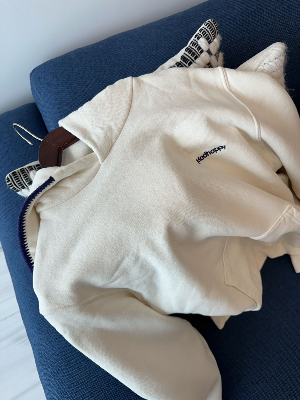 Madhappy MadHappy Classic Fleece Hoodie White with Purple Size US L / EU 52-54 / 3 - 7 Thumbnail
