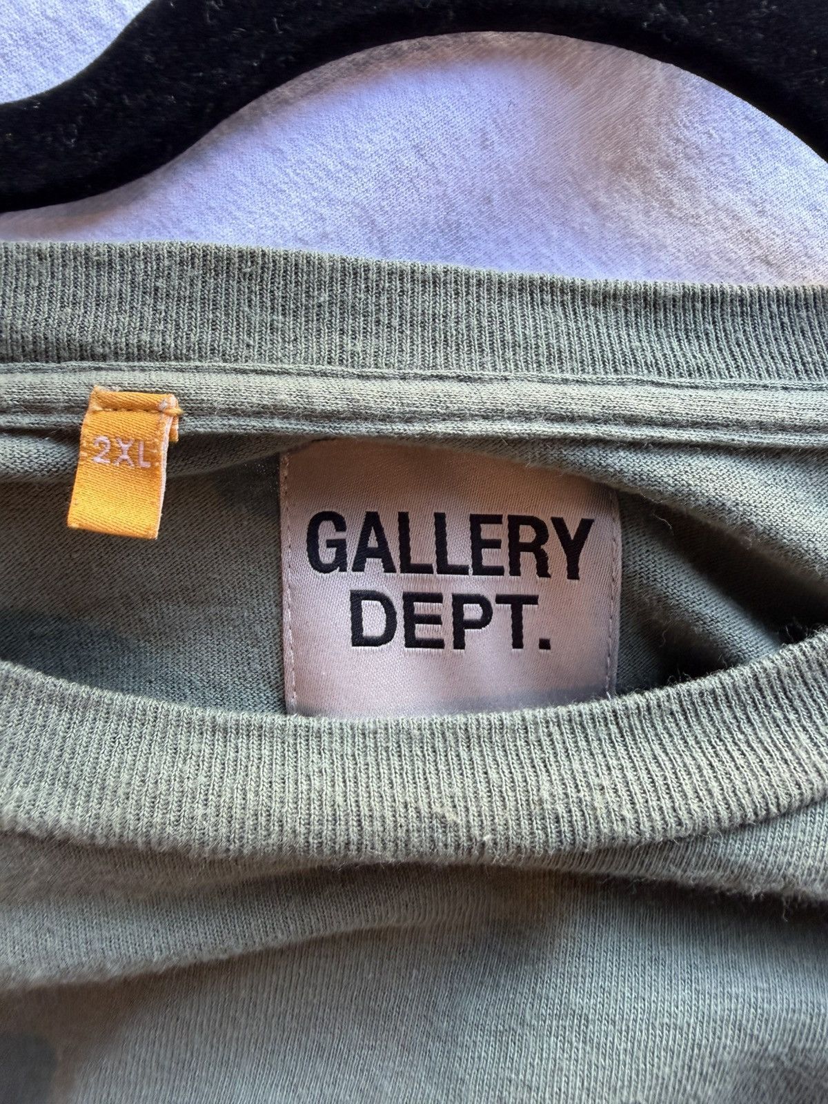 Gallery Dept. Gallery dept. Olive Tee Size US XXL / EU 58 / 5 - 3 Thumbnail