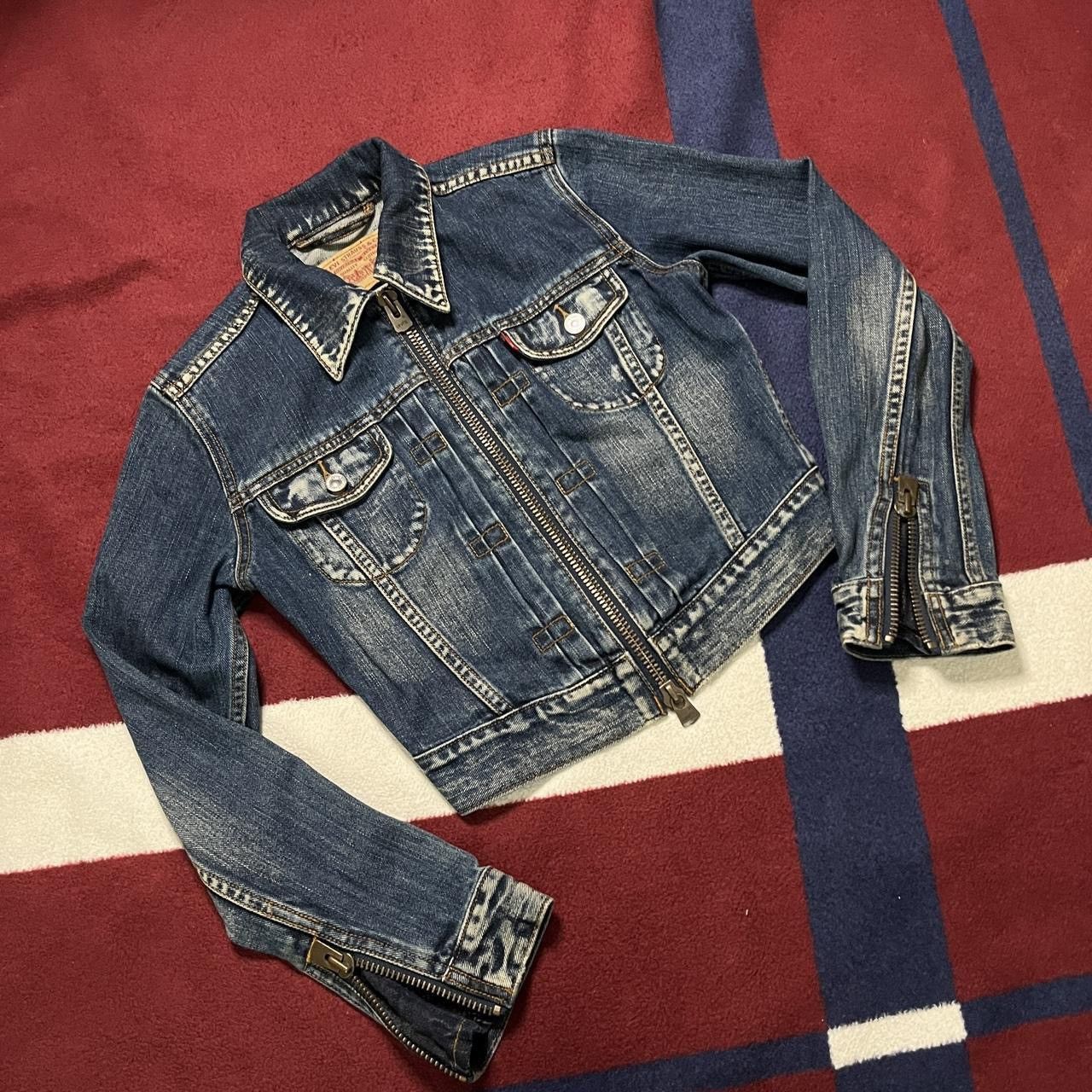 Levi's × Vintage Levi's Cropped Denim Jean Jacket Zippered Boho dark wash Size S / US 4 / IT 40 - 1 Thumbnail