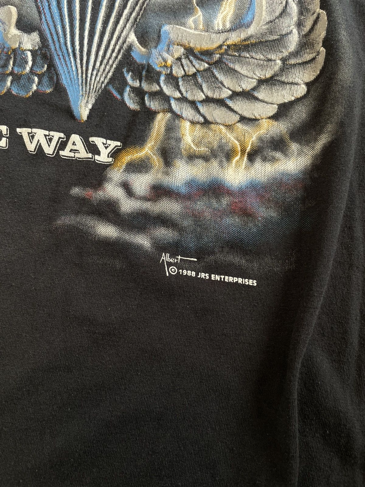 Vintage Vintage 1988 Marines “Airborne” Lightning Tee Size US XL / EU 56 / 4 - 3 Thumbnail