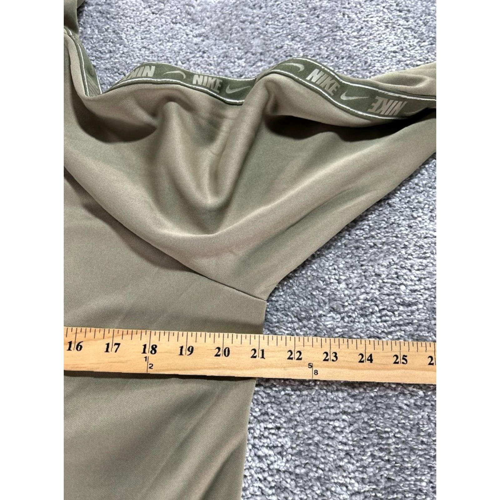 Nike Nike Hoodie Mens Medium Green Running Pullover Center Swoosh Size US M / EU 48-50 / 2 - 6 Thumbnail