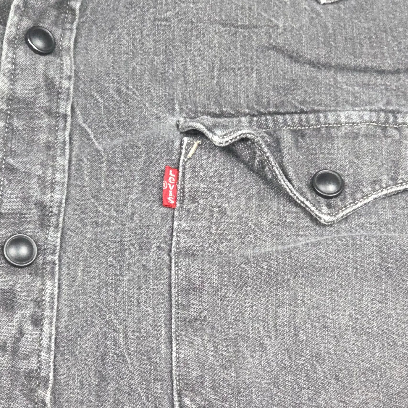 Levi's Levi's Denim Shirt Mens Medium Gray Black Pearl Snap Western Chambray Denim Shirt Size M / US 6-8 / IT 42-44 - 4 Thumbnail