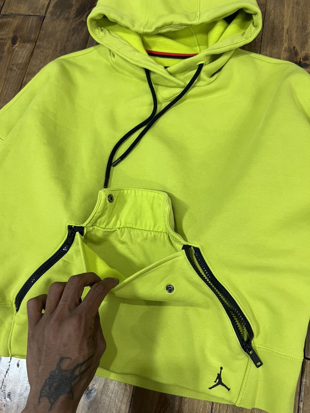 Jordan Brand × Vintage Vintage Air Jordan Hoodie Size US M / EU 48-50 / 2 - 11 Thumbnail