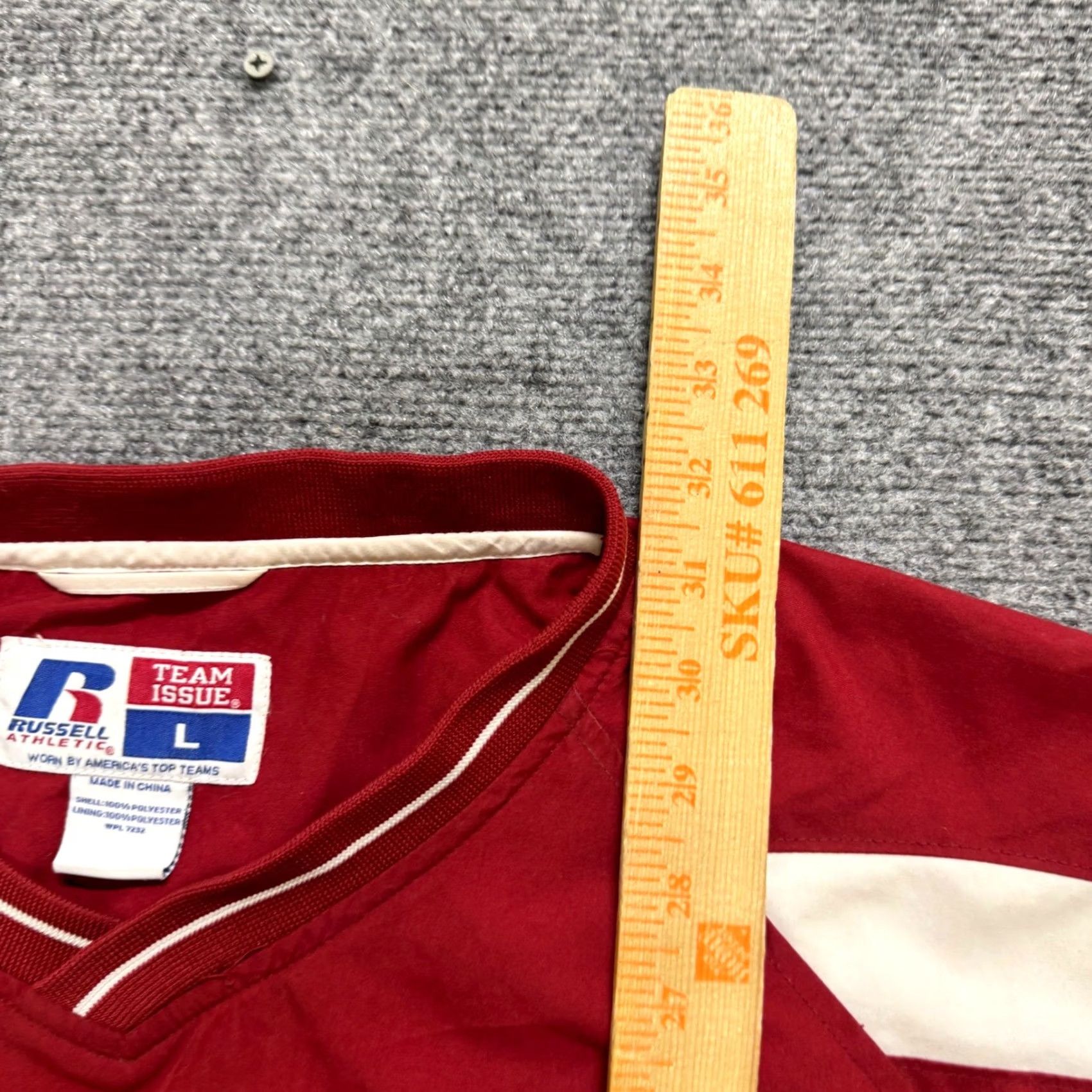 Russell Athletic VINTAGE Russell Athletics Sweatshirt Pullover Nylon Mens L Red Team Issue CEU Size US L / EU 52-54 / 3 - 5 Thumbnail