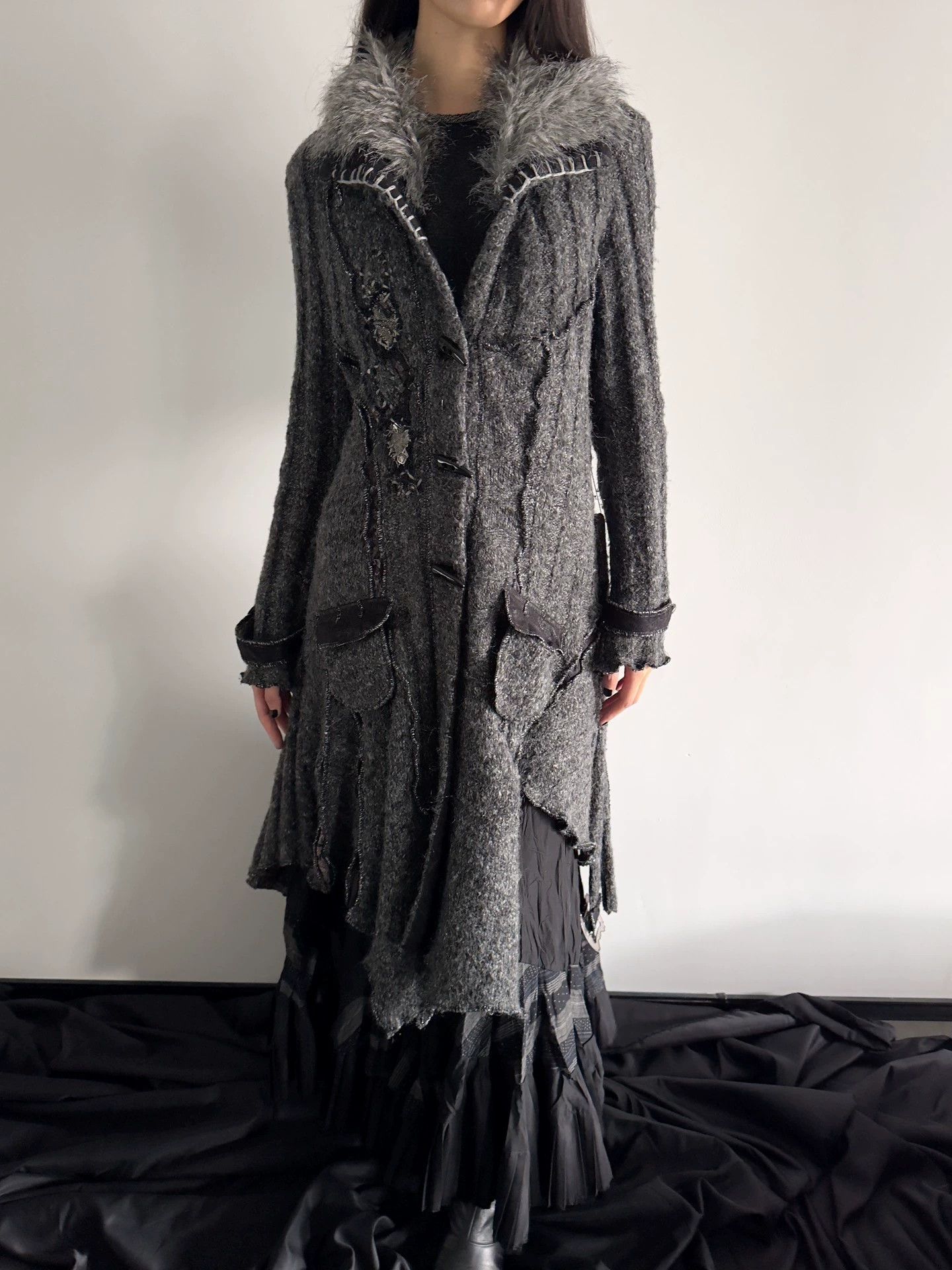 Vintage French Vintage Fur Collar Beaded Irregular Knit S Size S / US 4 / IT 40 - 4 Thumbnail