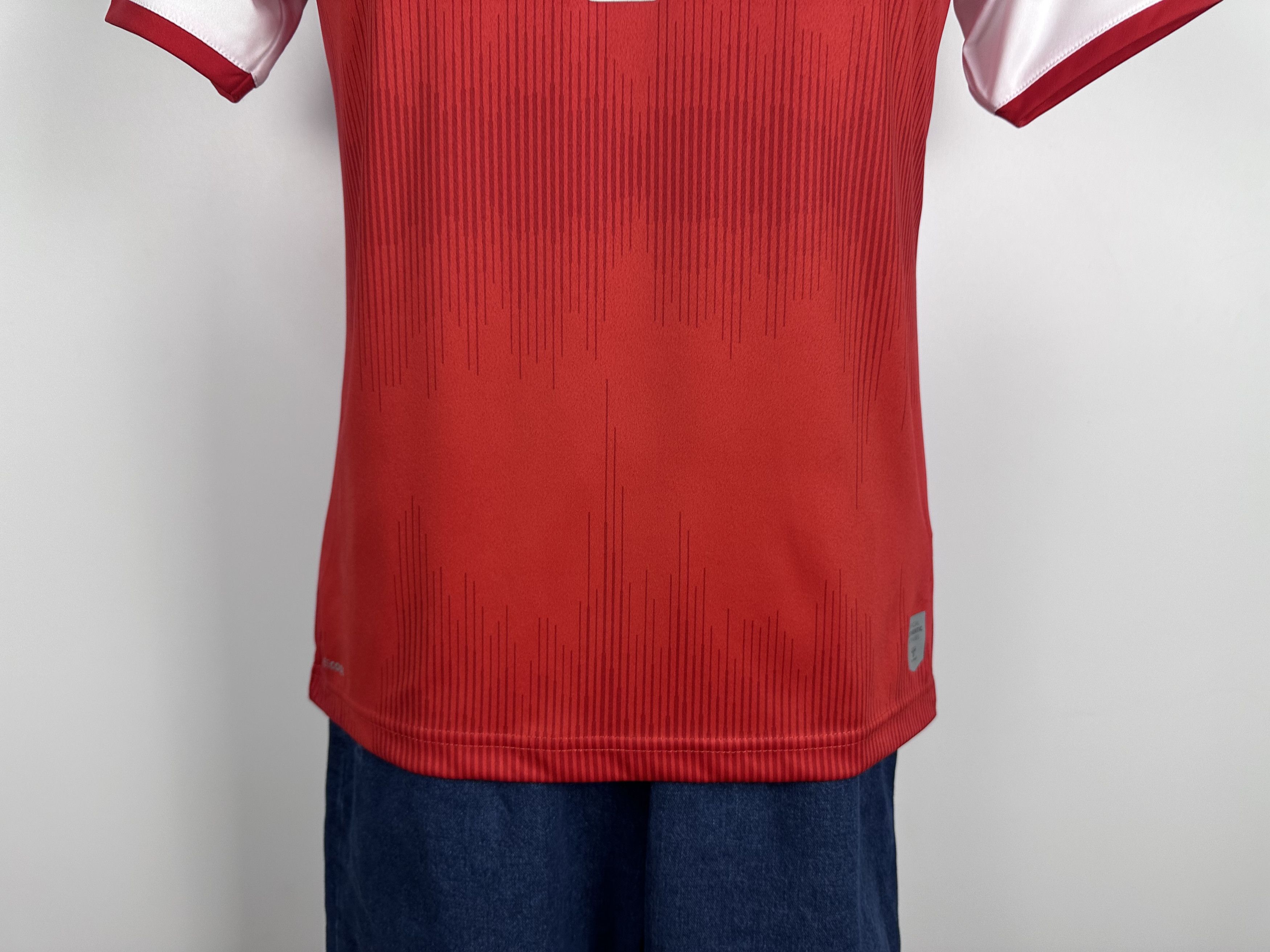 Hummel DENMARK 2021 22 FOOTBALL SHIRT JERSEY #9 BRAITHWAITE HUMMEL Size US M / EU 48-50 / 2 - 8 Thumbnail
