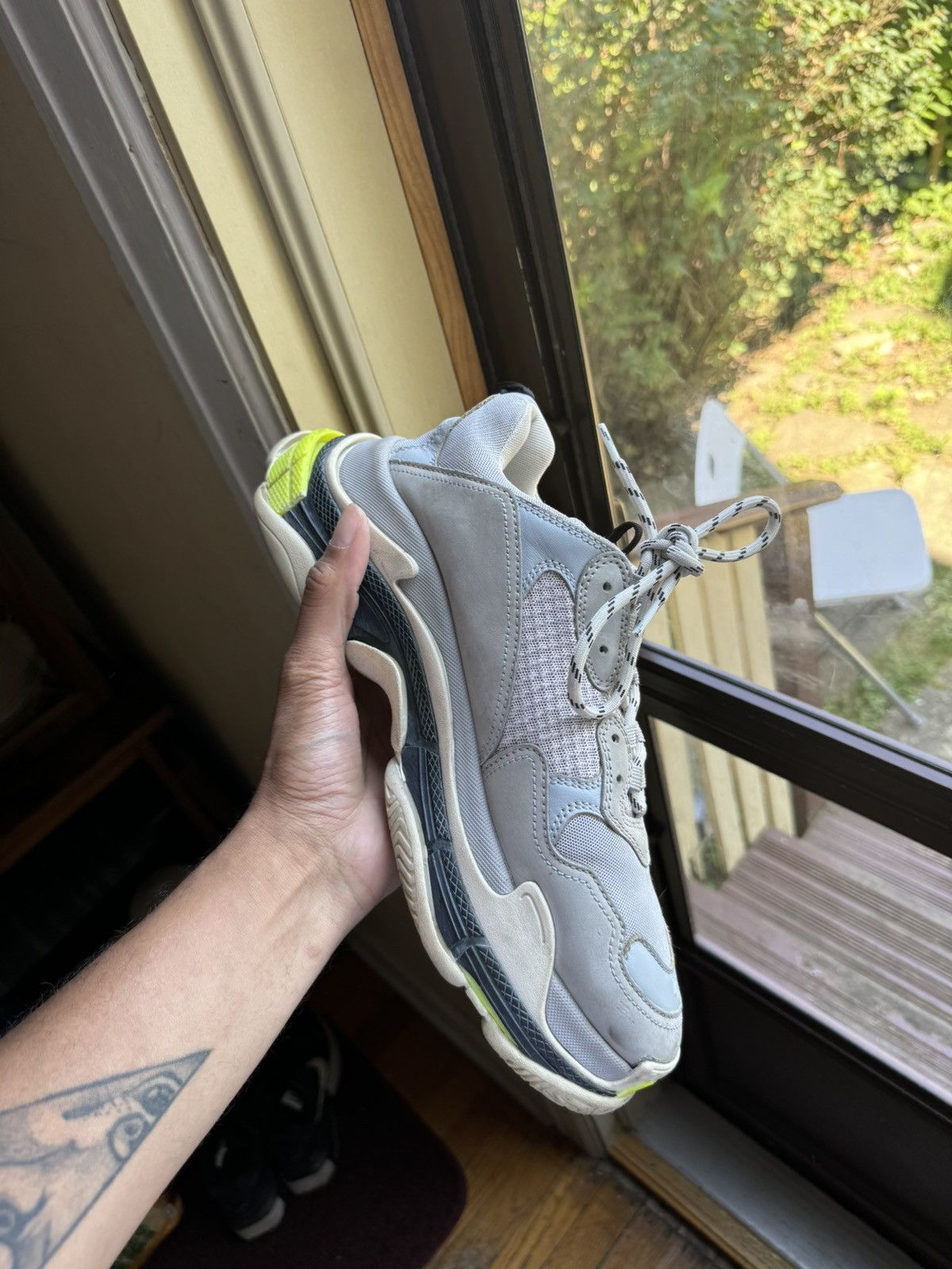 Balenciaga Balenciaga Triple S Grey Fluorescent Size US 12 / EU 45 - 3 Thumbnail